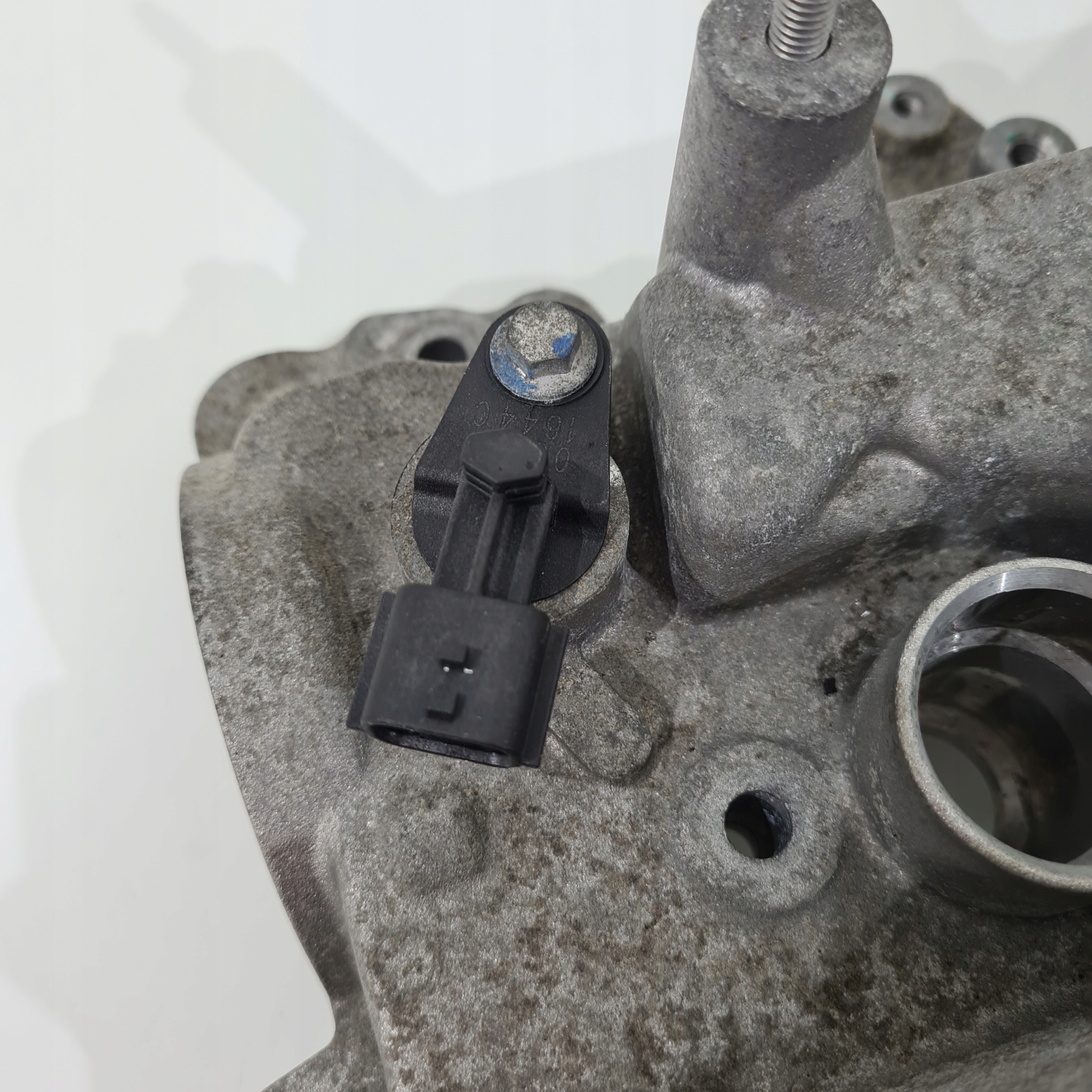 Abdeckung der Ventile RENAULT 0.9 TCE H4B 132656629R