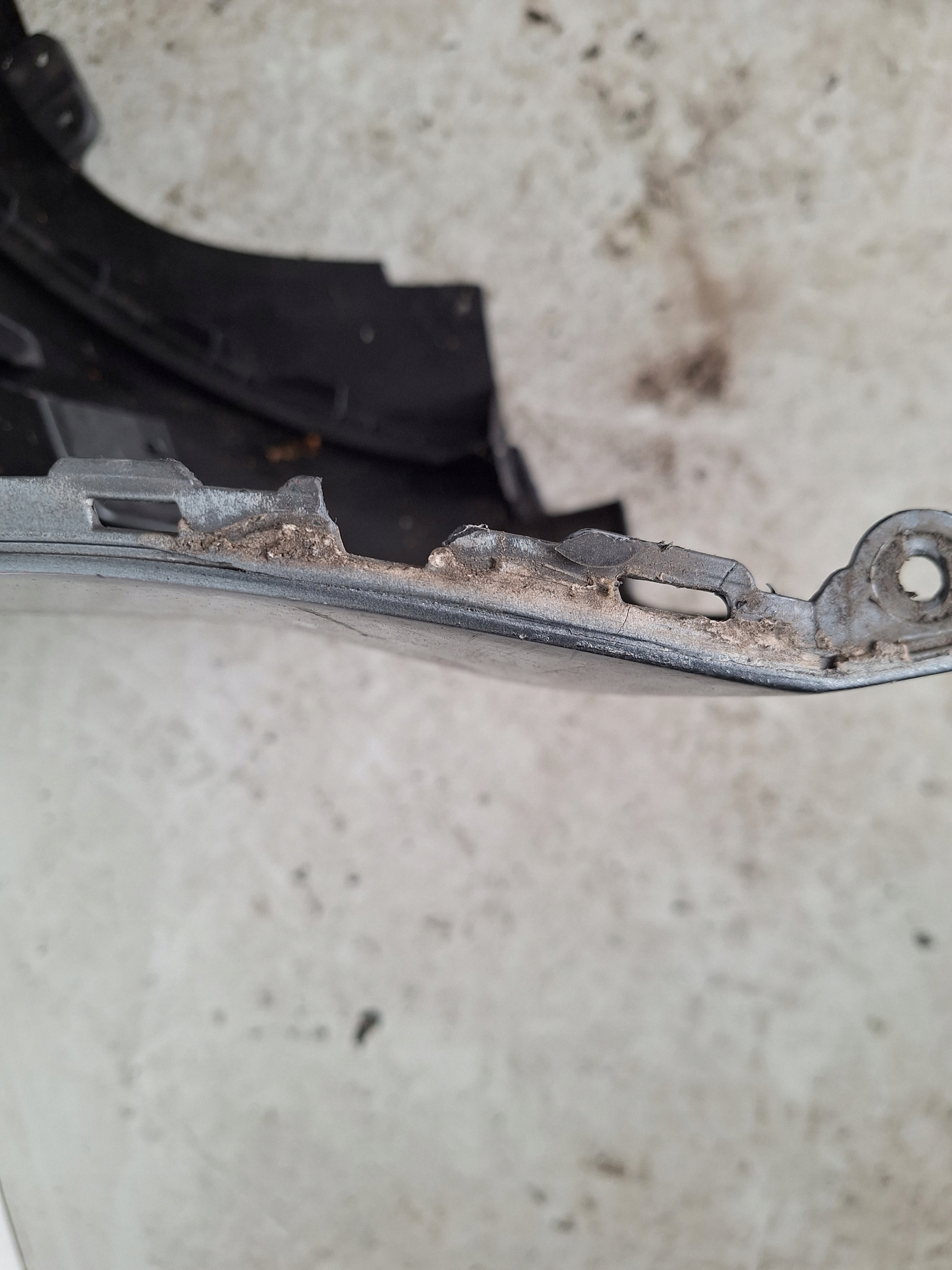 VOLKSWAGEN JETTA VI 5C6 10-15 bumper