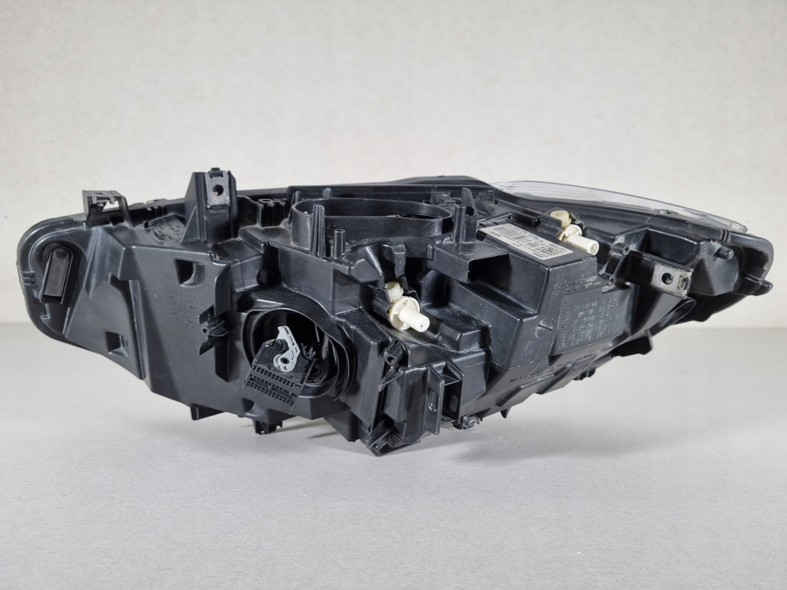 BMW 4 F32 F36 LIFT LCI LAMPA PRAWA PRZÓD FULL LED Rodzaj świateł mijania LED