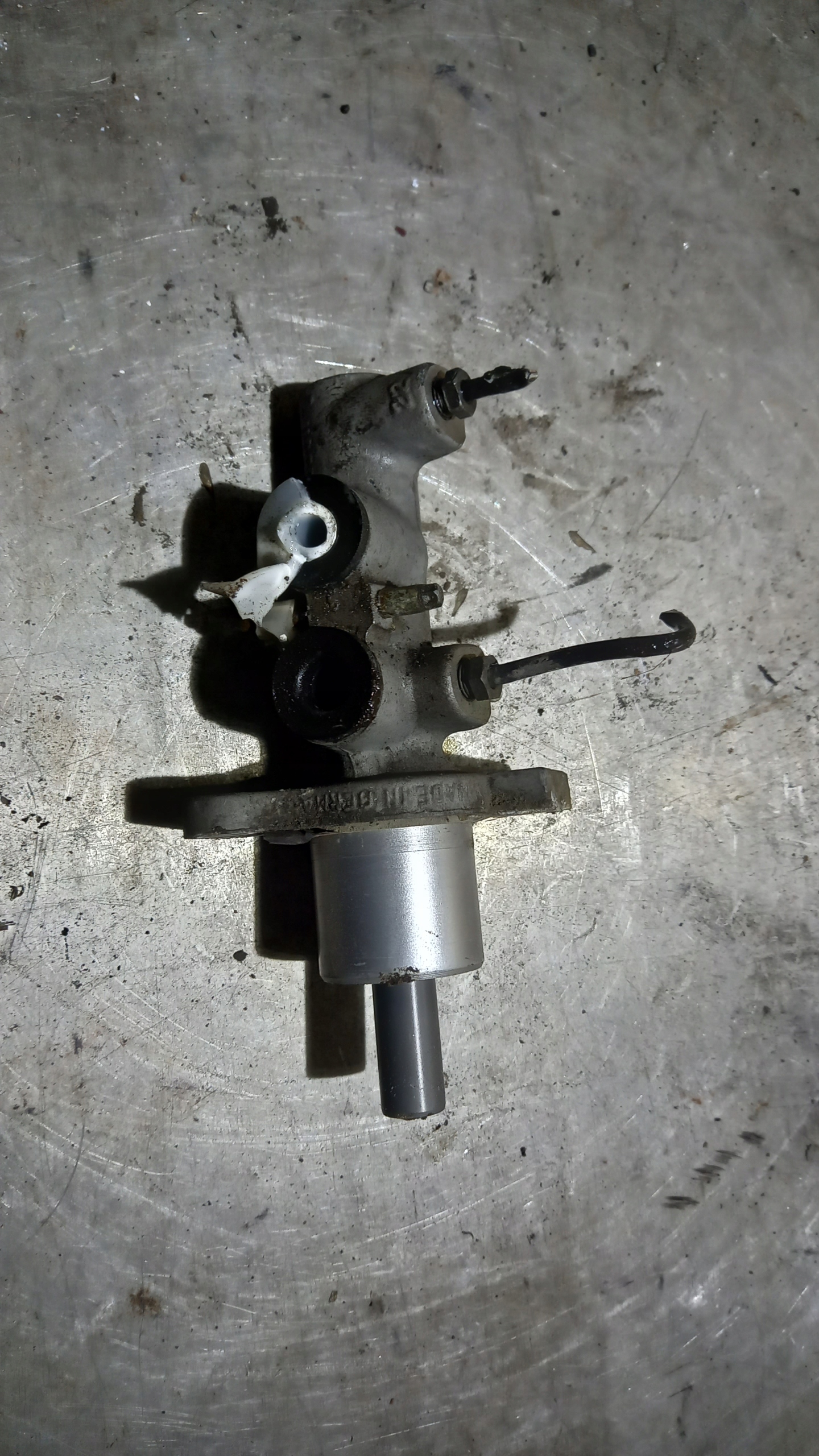 насос ALFA ROMEO 147 05R 1.6b