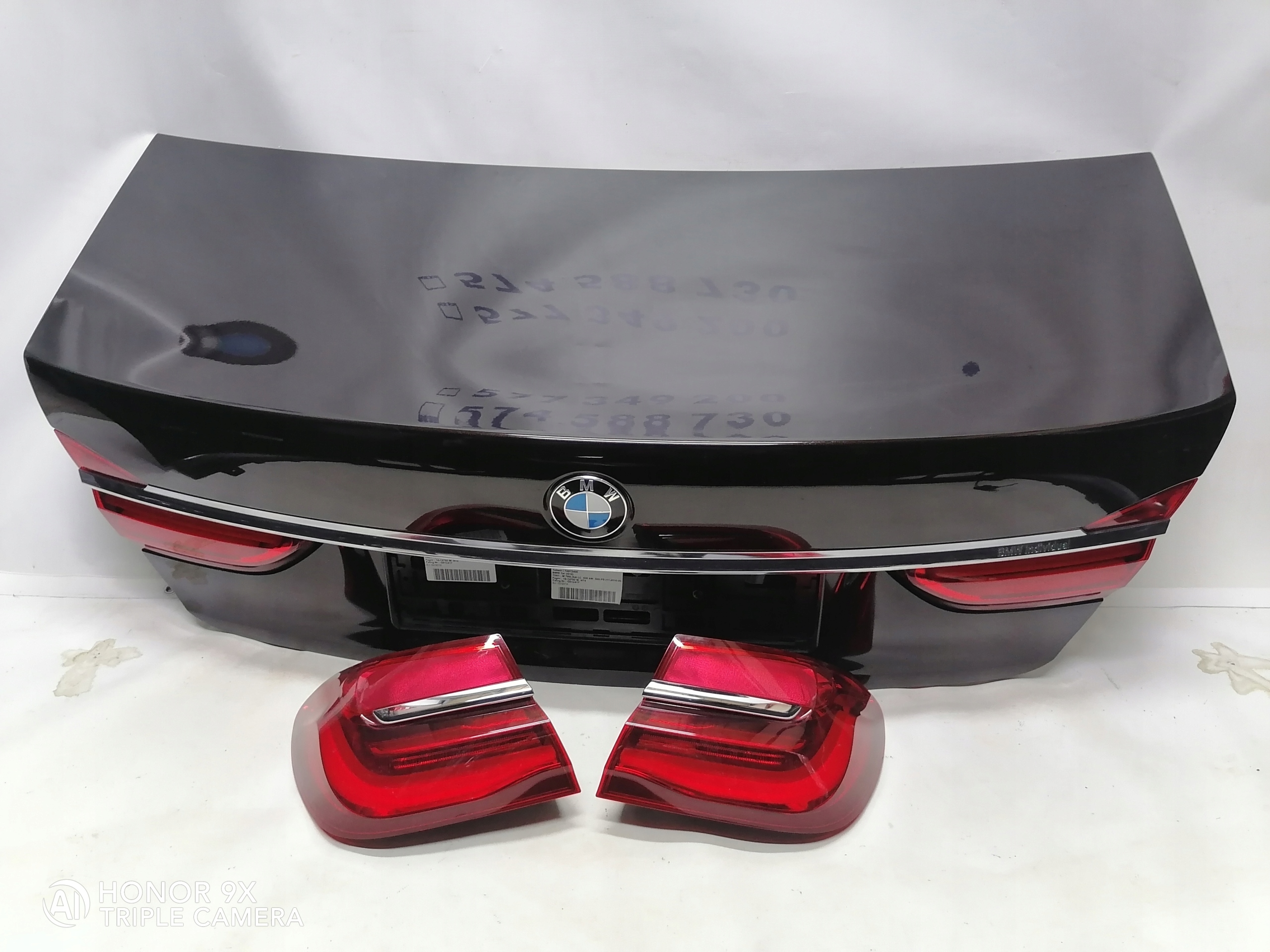 KLAPA LAMPY BMW G12 KOL. X14 Producent części BMW OE