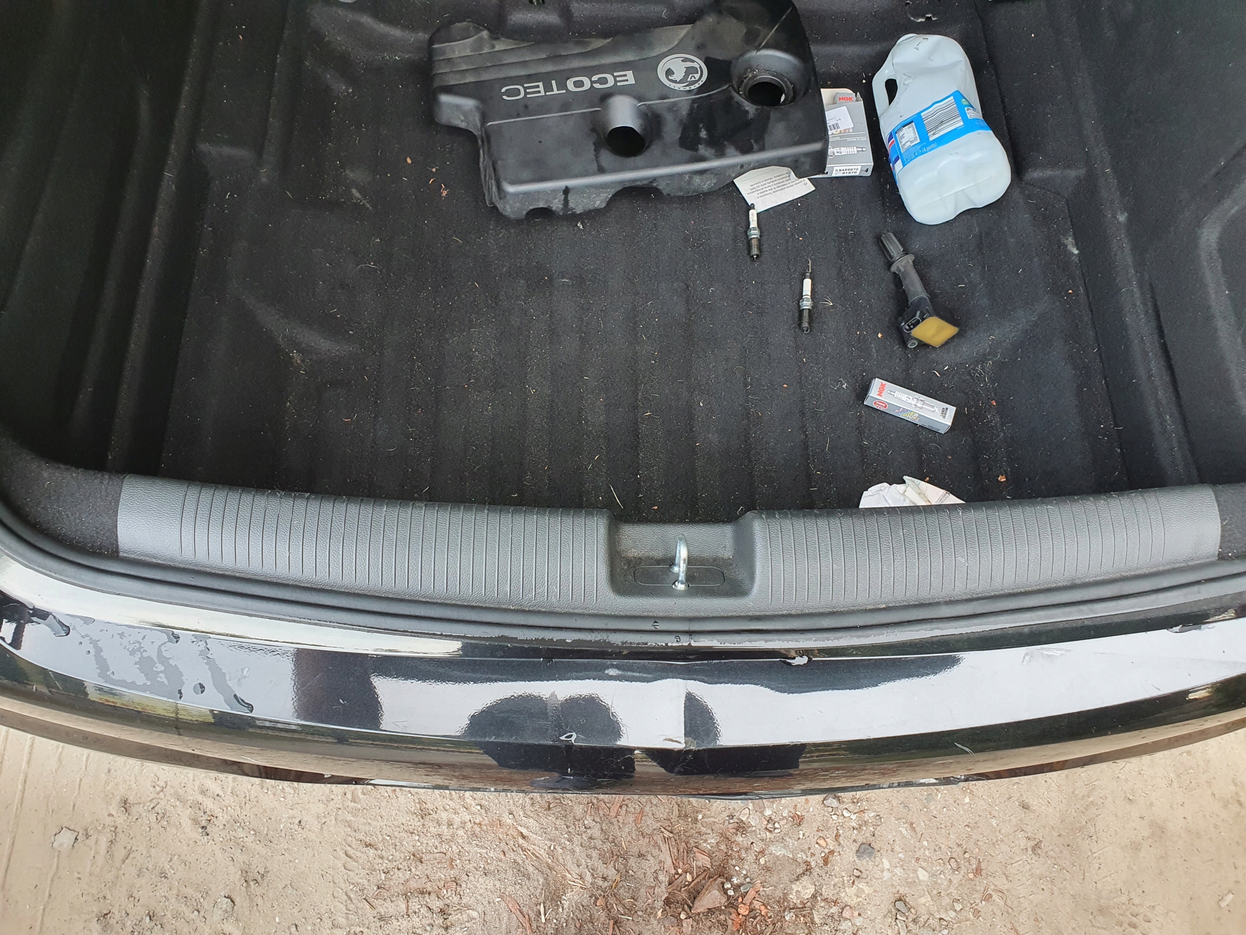 OSŁONA PASA TYLNEGO OPEL ASTRA K HB