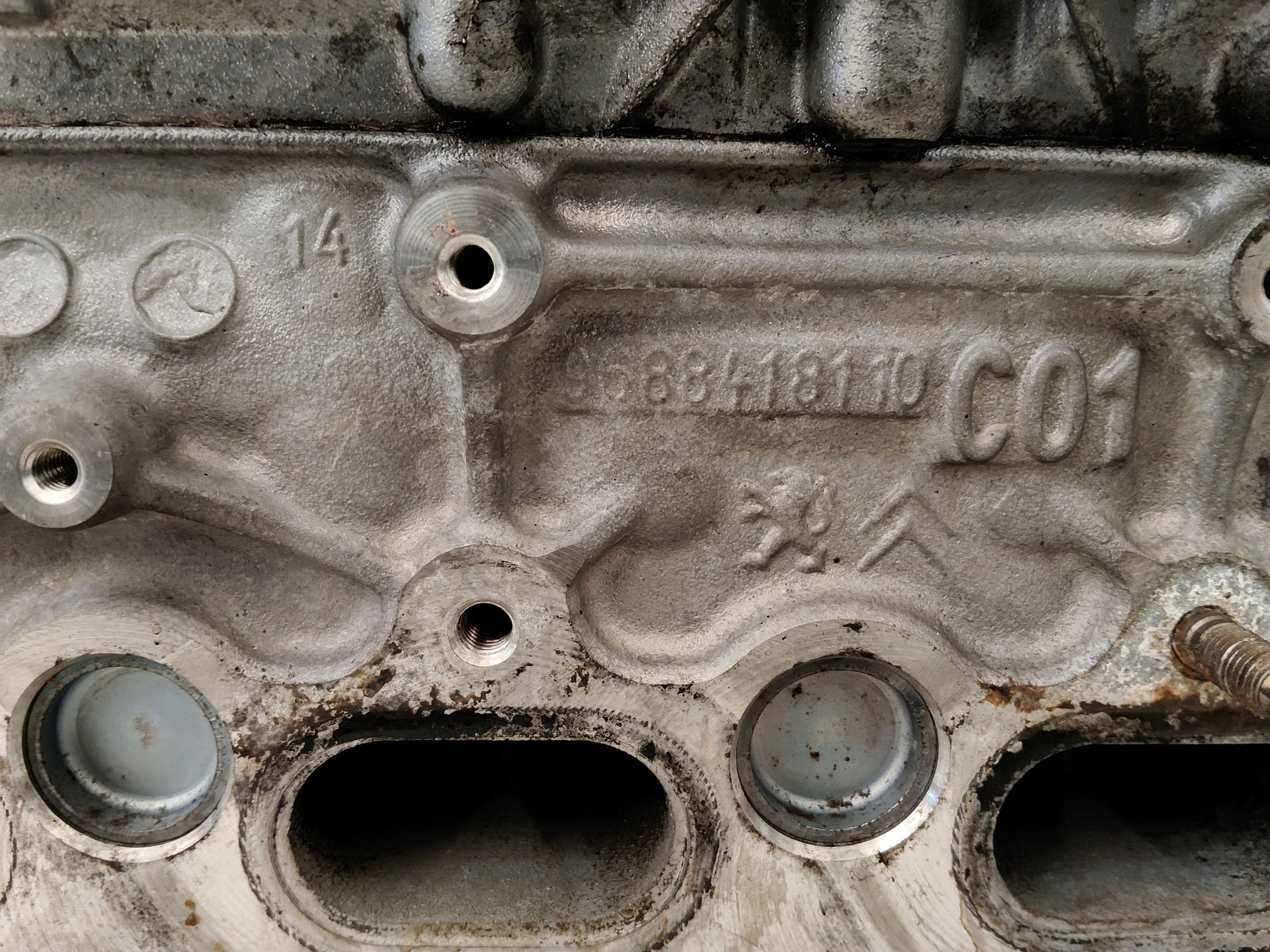 hlava vačky FORD C-MAX MK2 FOCUS MK3 2.0 TDCI TYDA 9688419110