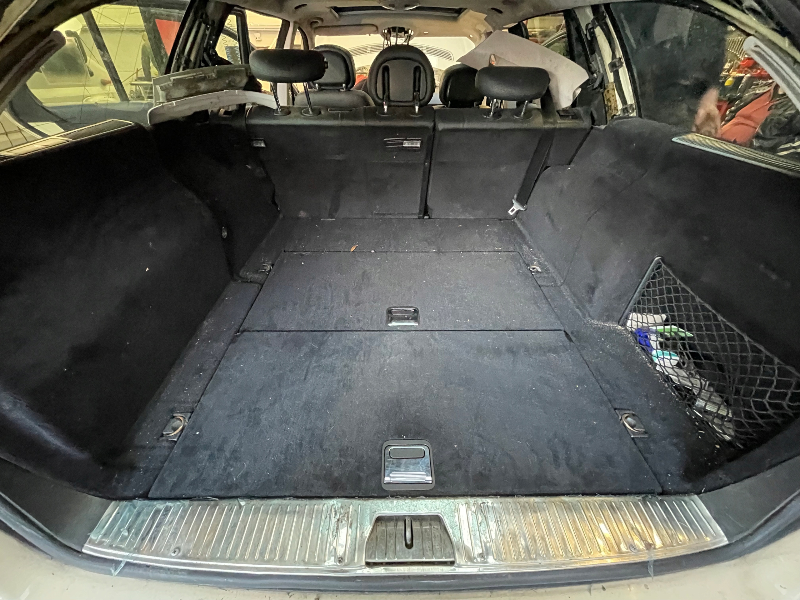 Обивка пола багажника комплект W211 универсал