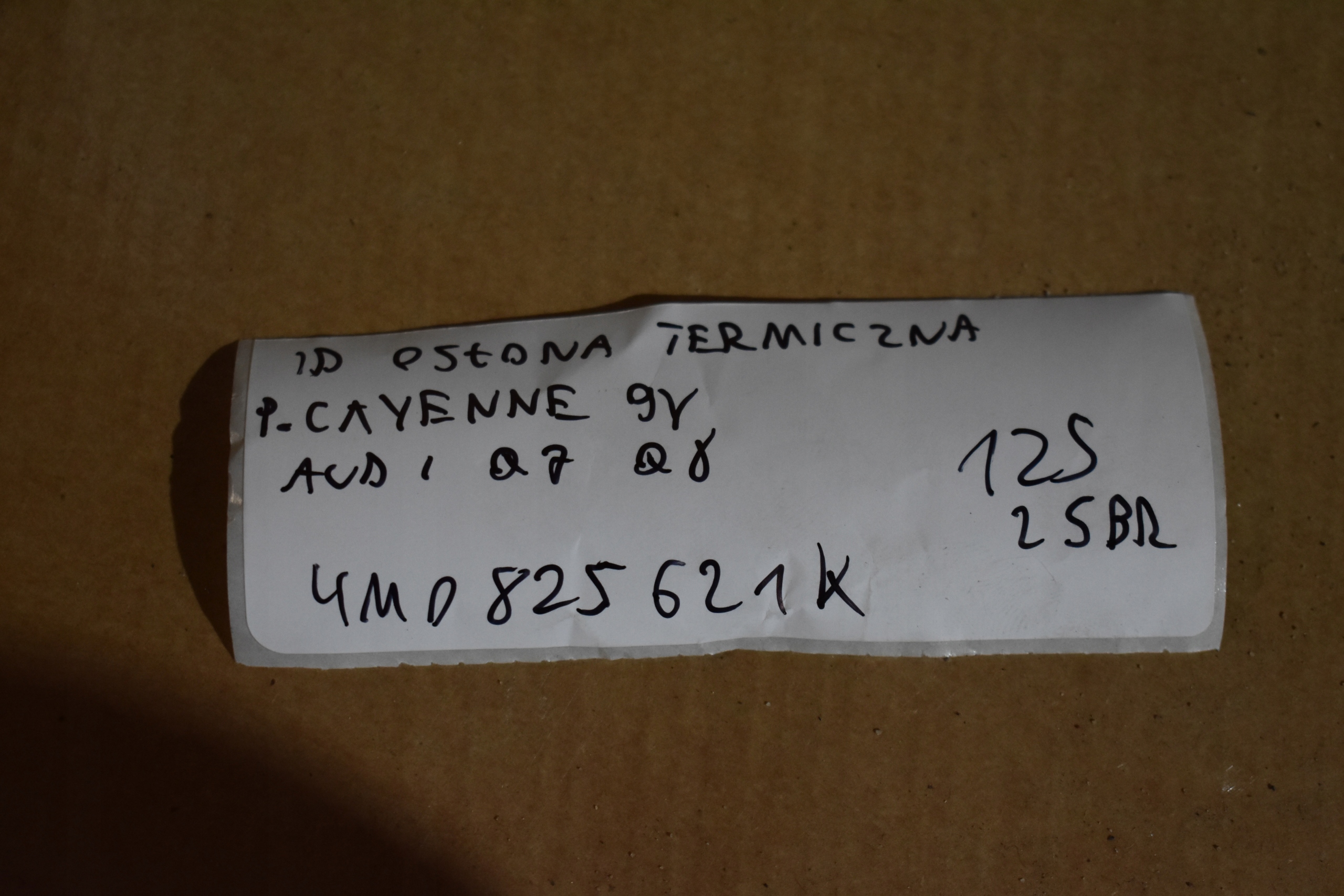 IDEALNA Blende Abdeckung TERMICZNA PORSCHE CAYENNE 9Y AUDI Q7 Q8 1