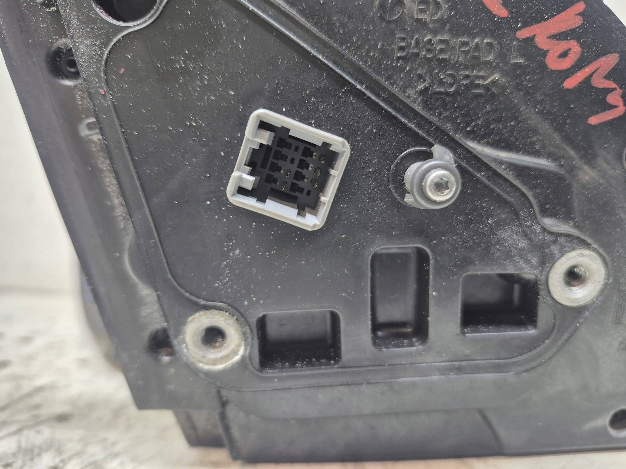 KIA CEED and LIFT mirror left 5-PIN 87610-1H655 2009-12R