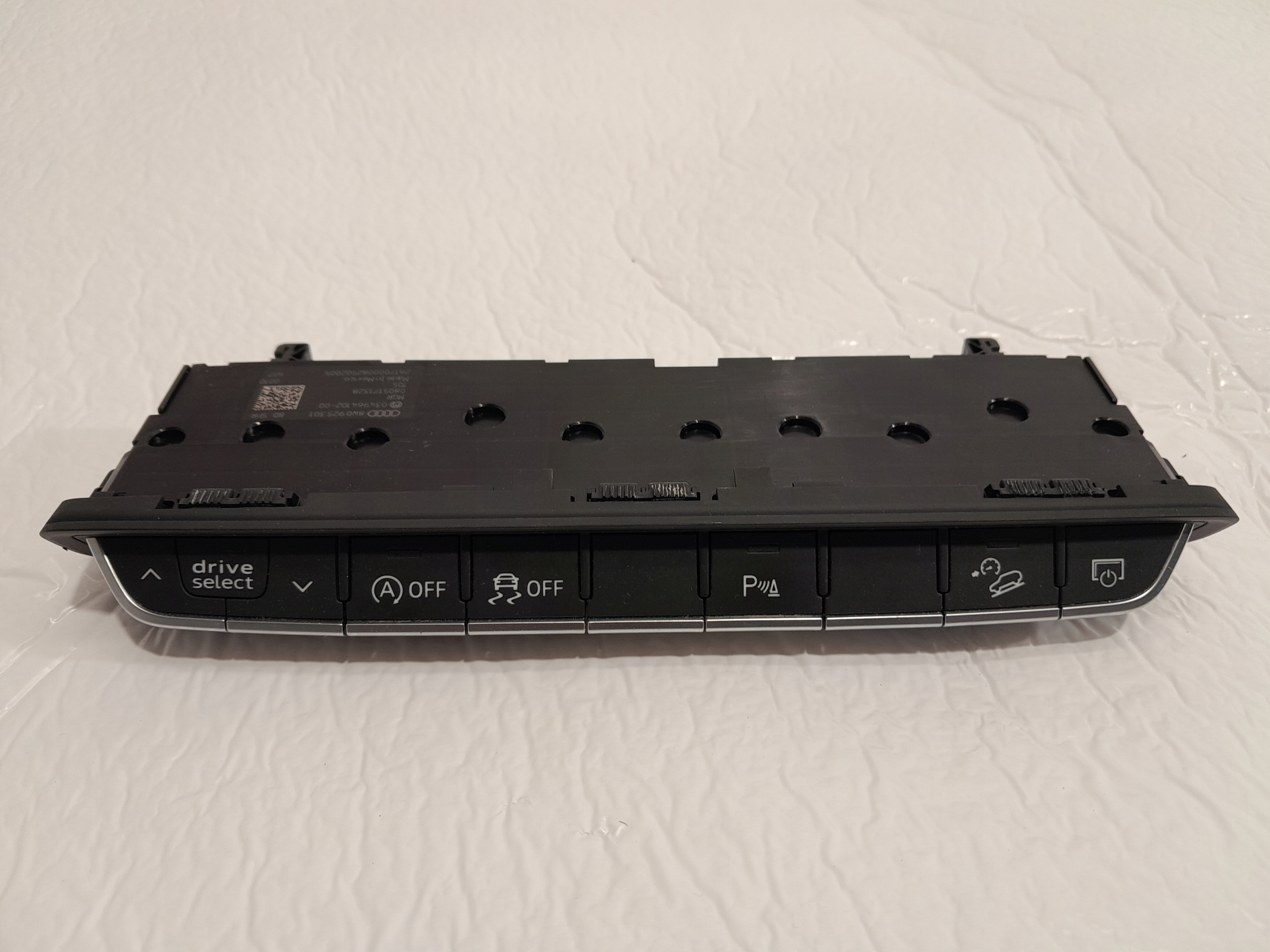 AUDI Q5 II 80A PANEL controls 8W0925301BD