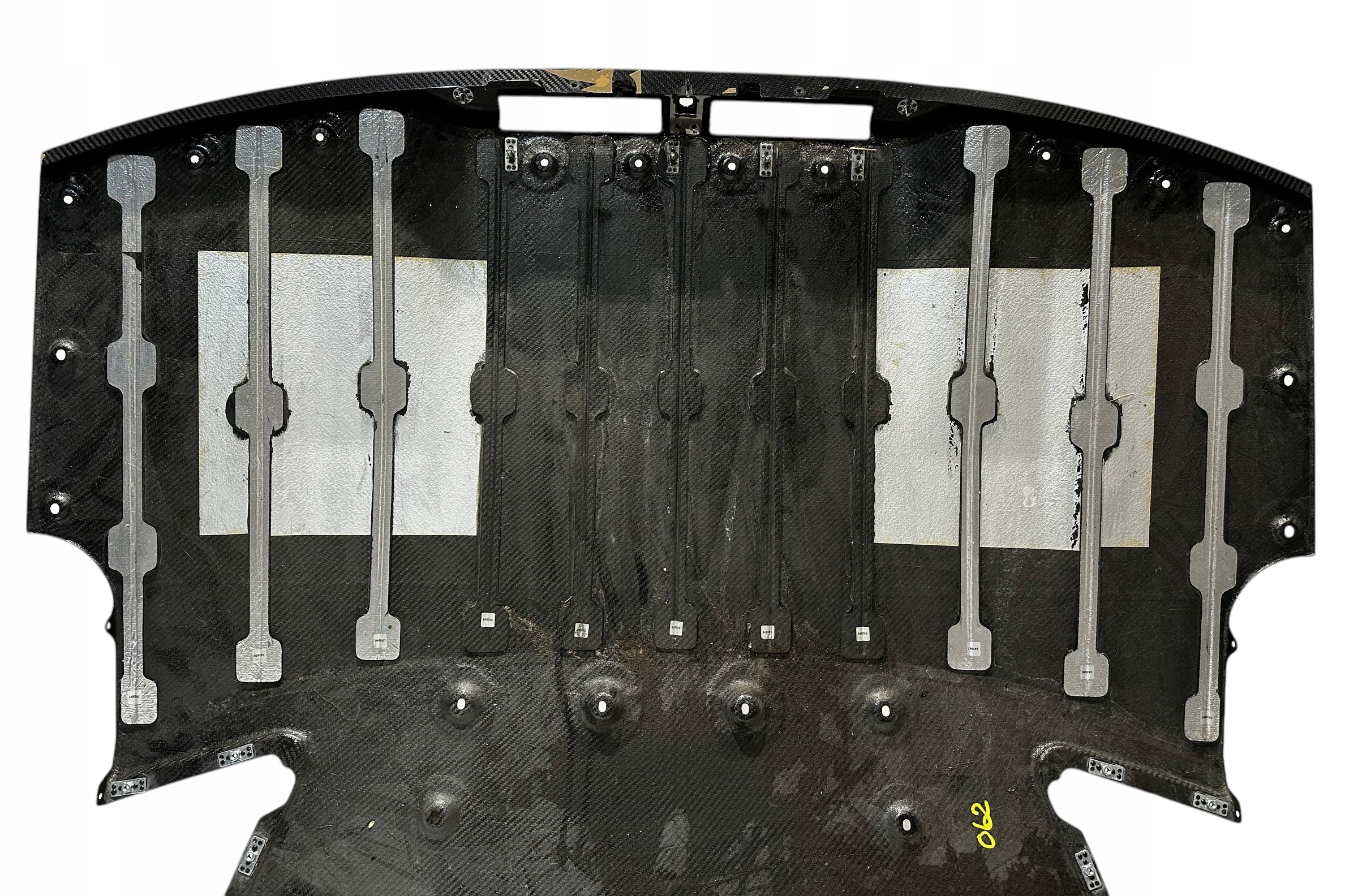 FORD GT CARBON rear diffuser cover chassis