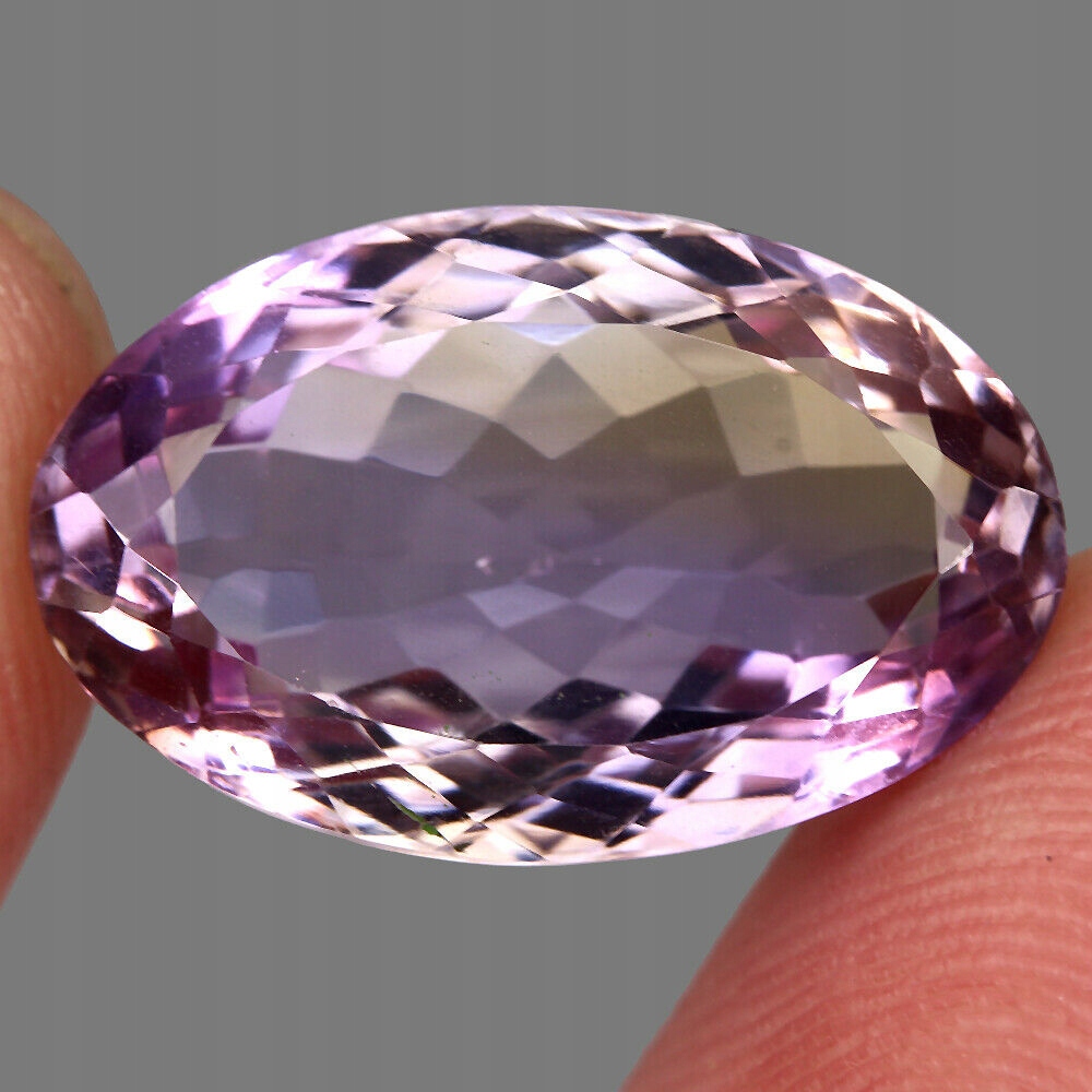 Přírodní kámen ametrin 16.32ct Vvs dvoubarevný