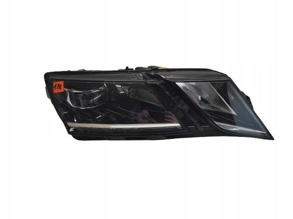 SKODA OCTAVIA 3 III LIFT 16- LAMPA PRAWA PRZÓD FULL LED 5E1941016E