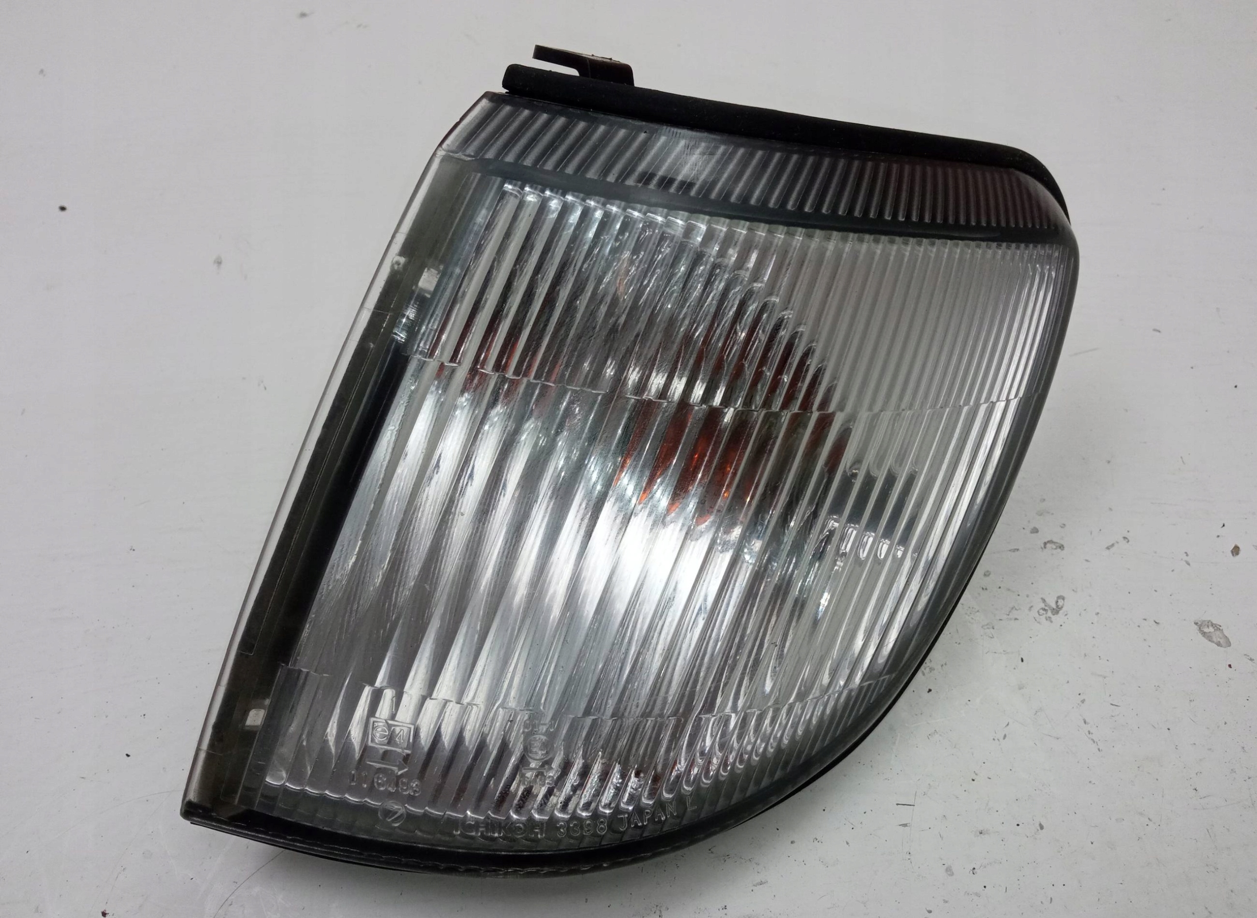 поворотник subaru Forester