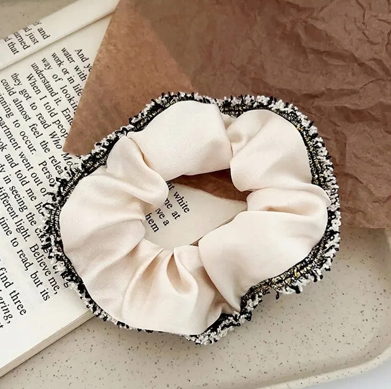 GUMKA DO WŁOSÓW SATYNOWA SCRUNCHIE DUŻA AKSAMITKA ELEGANCKA Marka Bibelocik