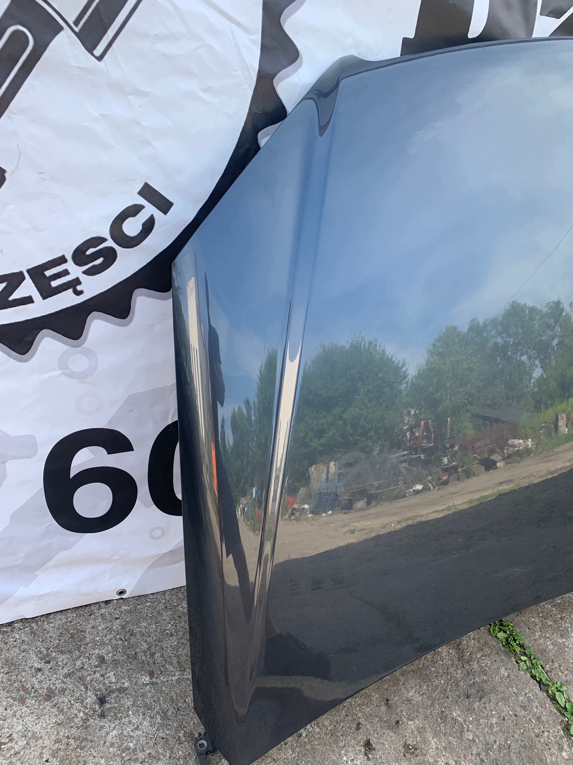 MERCEDES C class W204 before LIFT 755 bonnet C755