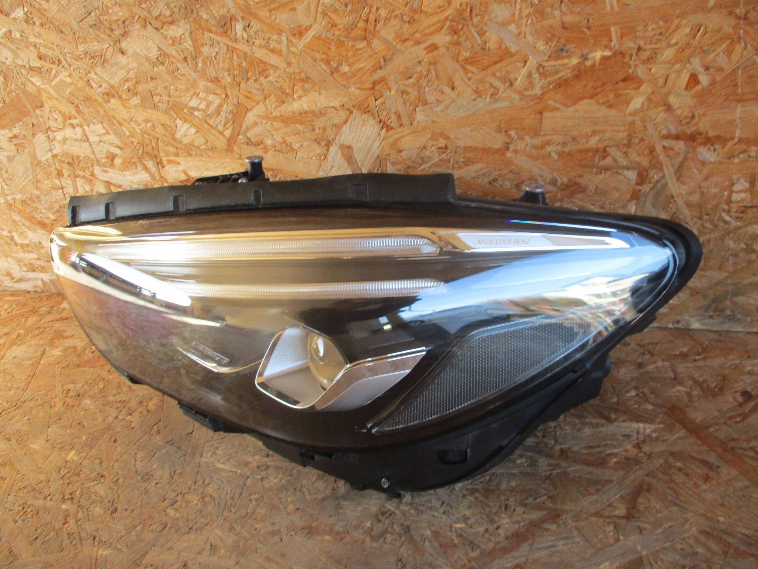 light front front left MERCEDES B KLASA W247 LED HIGH PERFORMANCE