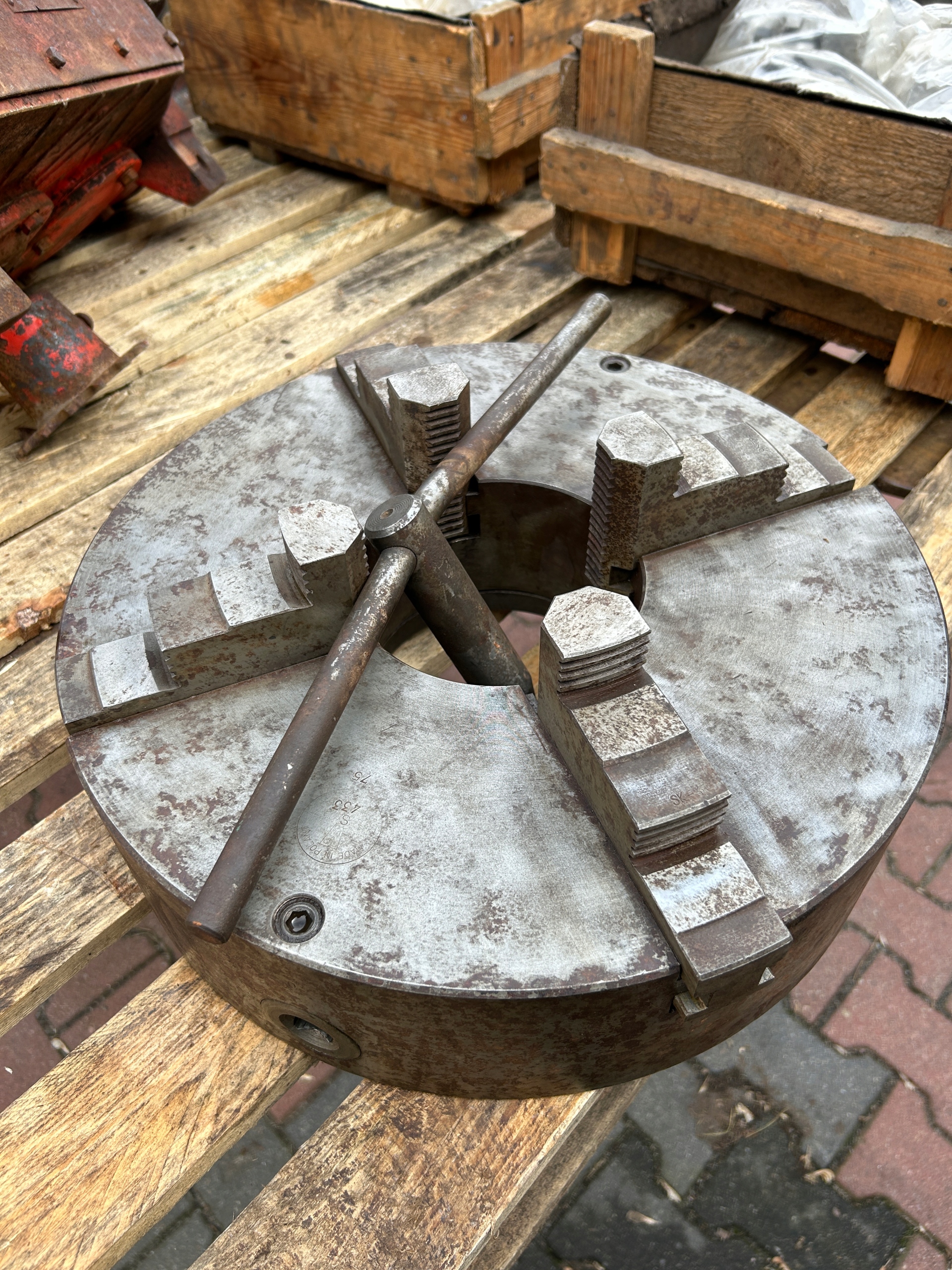 Uchwyt Tokarski samocentrujący Fi-400 Bison-bial