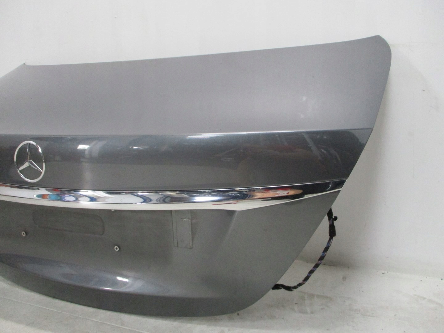 Klapa tylna MERCEDES E KLASA 213 KAMERA 17R Producent części Mercedes-Benz OE