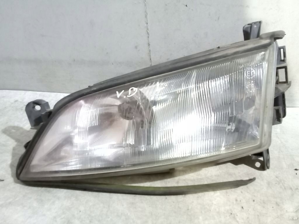 Opel Vectra B light left front front