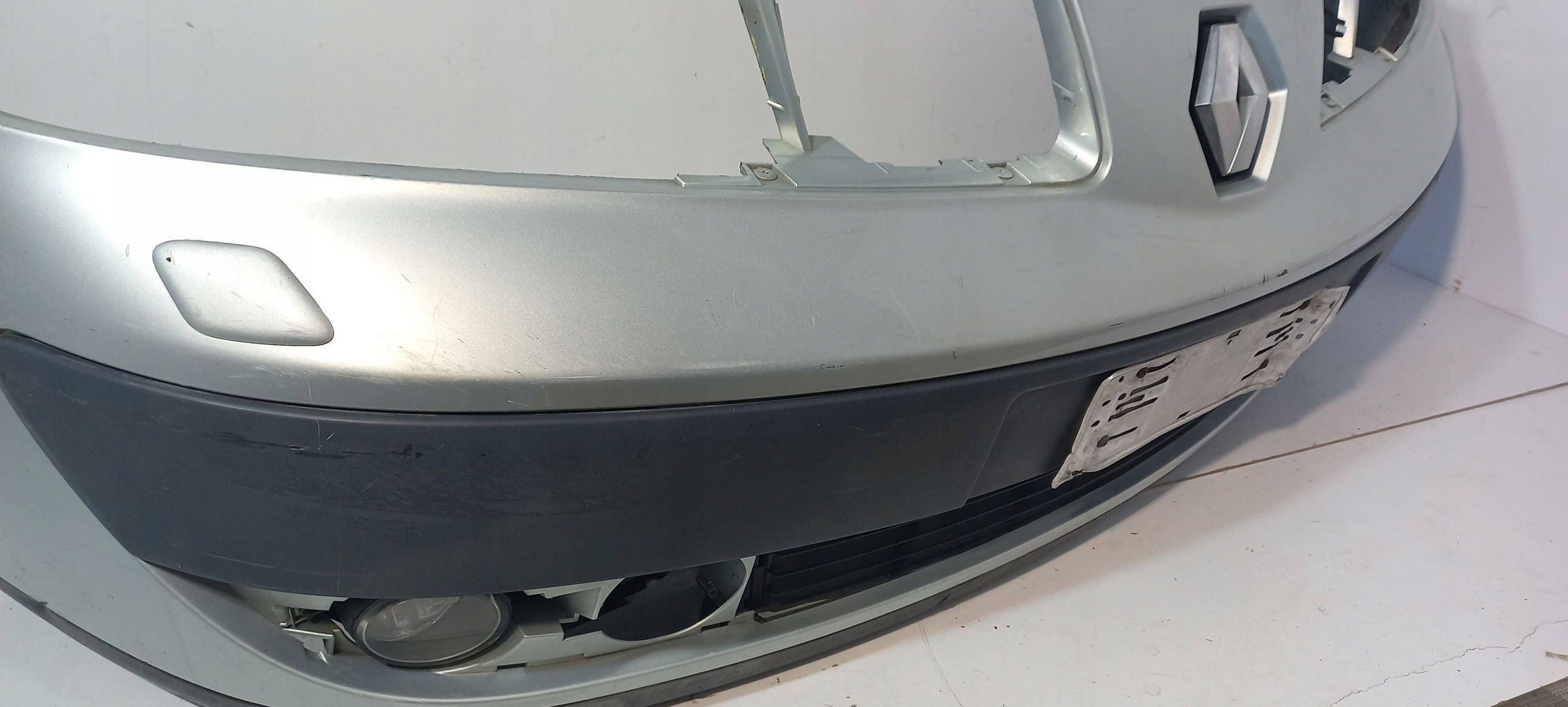 Renault Espace IV front bumper 8200102205 (ZD114)