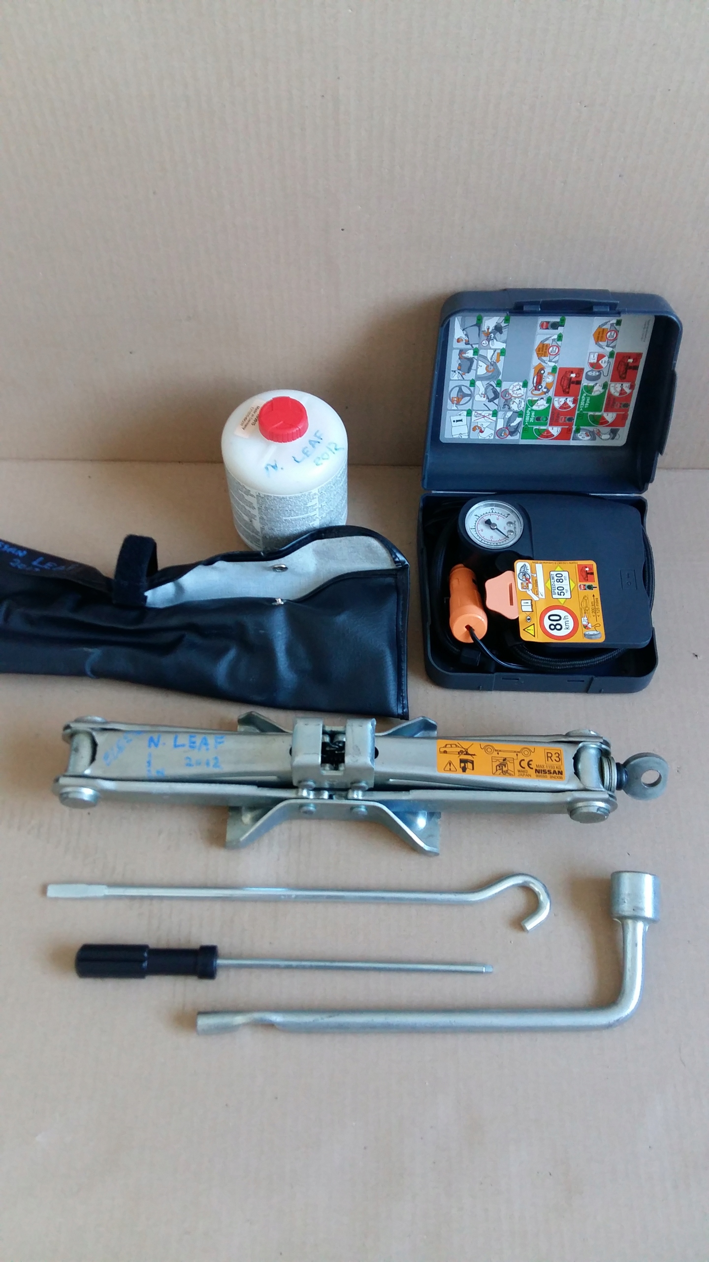 NISSAN LEAF-Електрик домкрат ключ компресор 12R