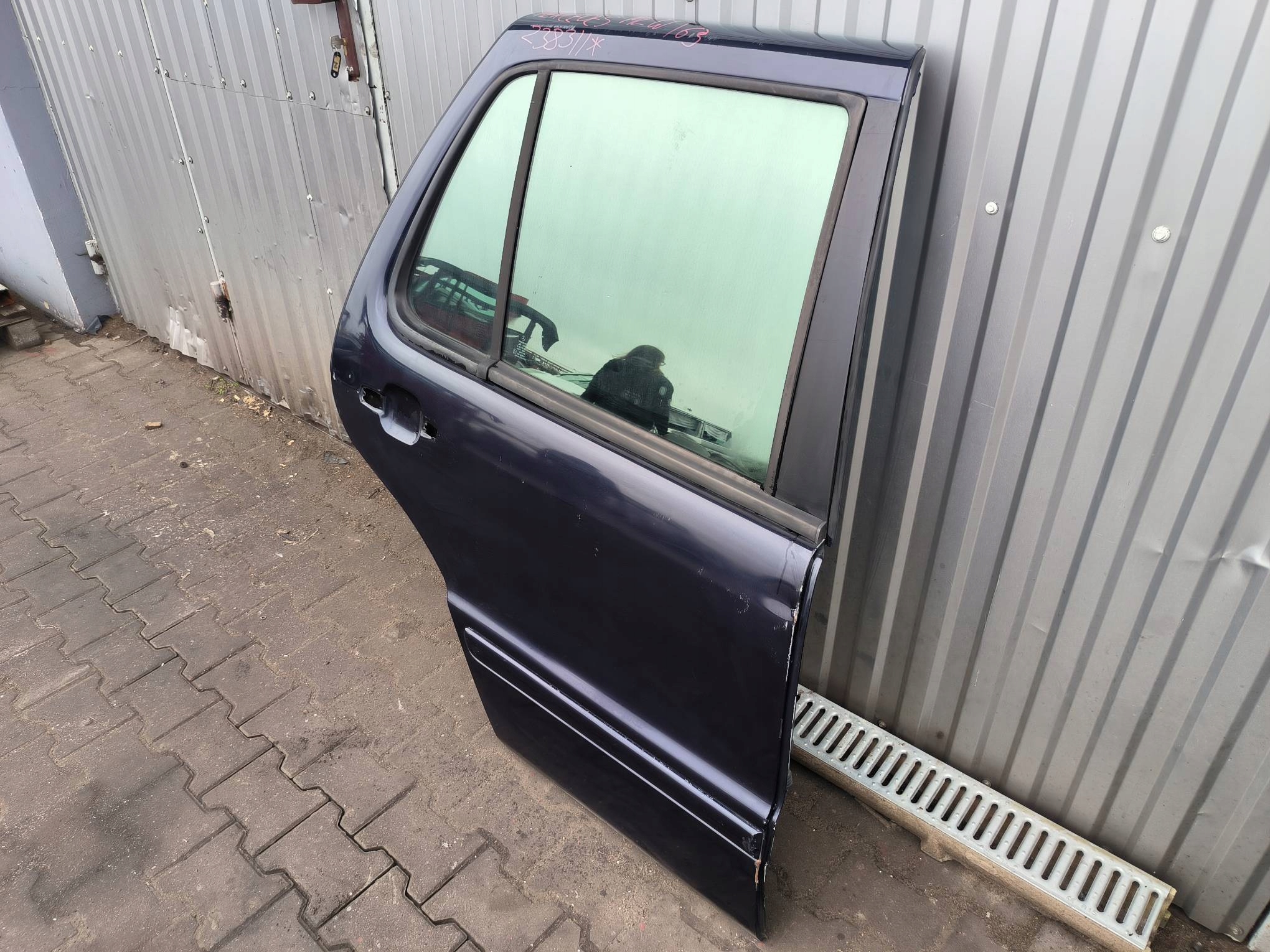 Tür rechts heck 359 MERCEDES-BENZ ML W163