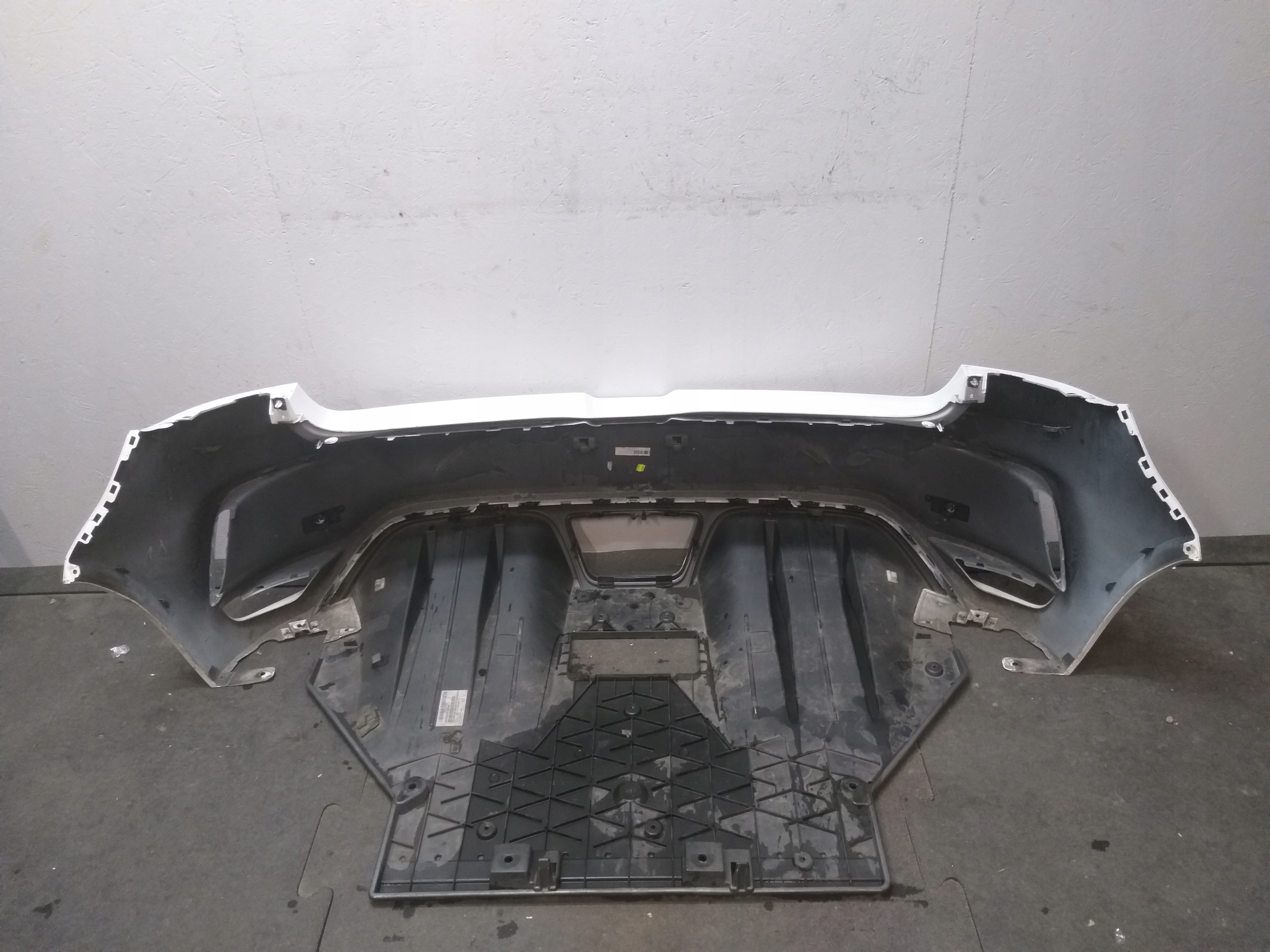 bumper rear part RENAULT MEGANE IV 4 RS