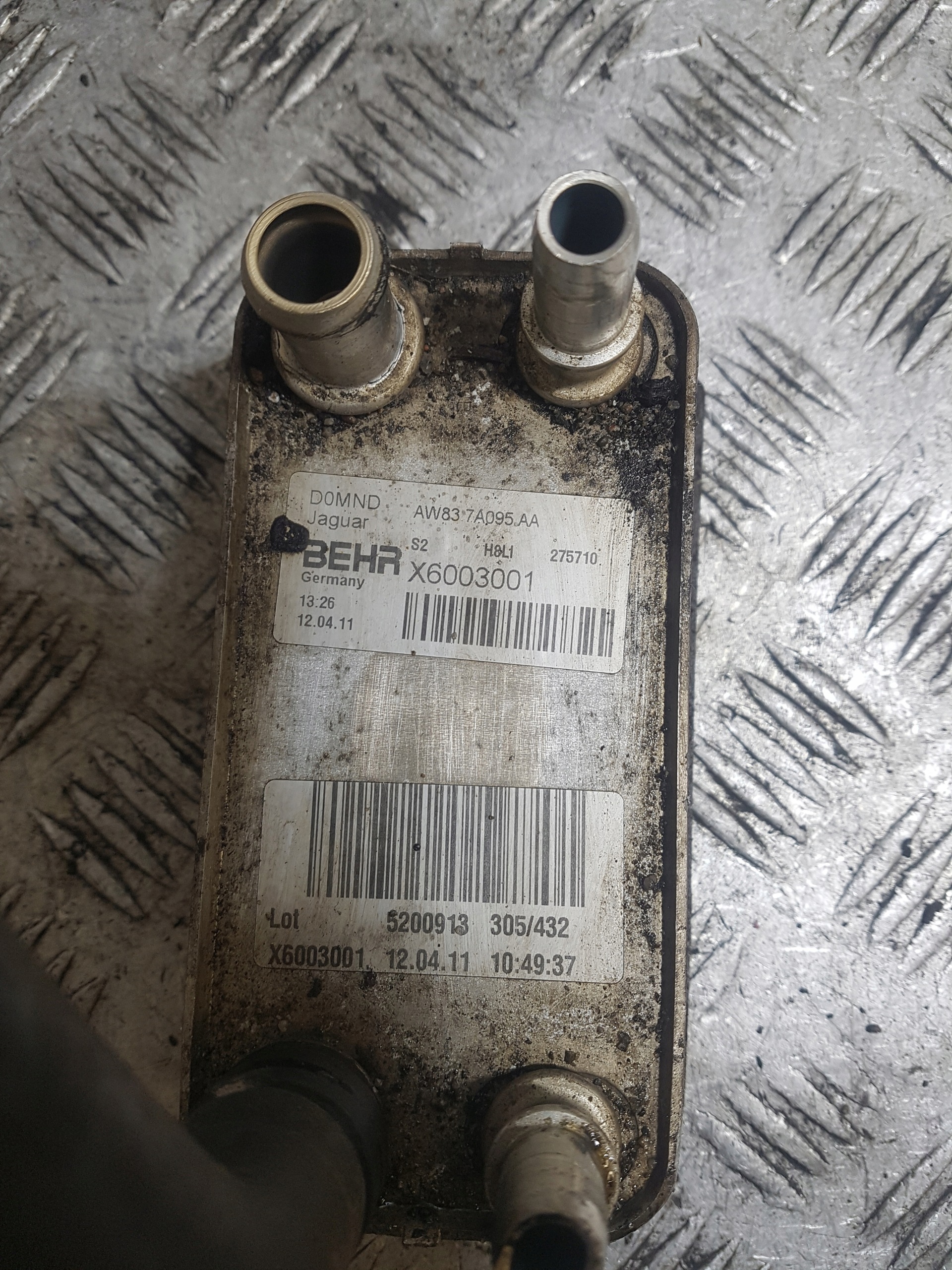 oil cooler gearboxes JAGUAR XF AW83 7A095AA