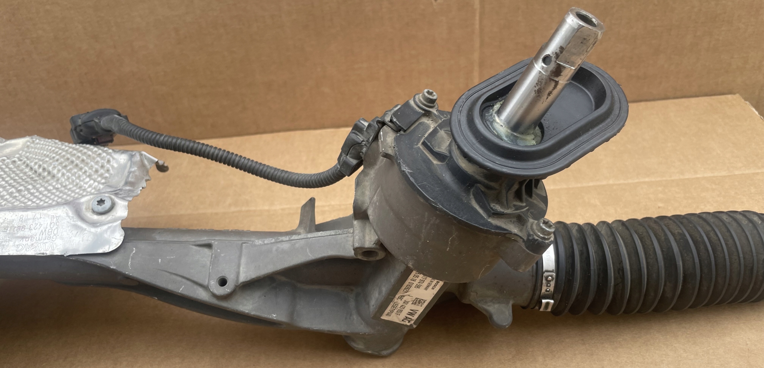 control 3Q1423053F VW SKODA as new complete