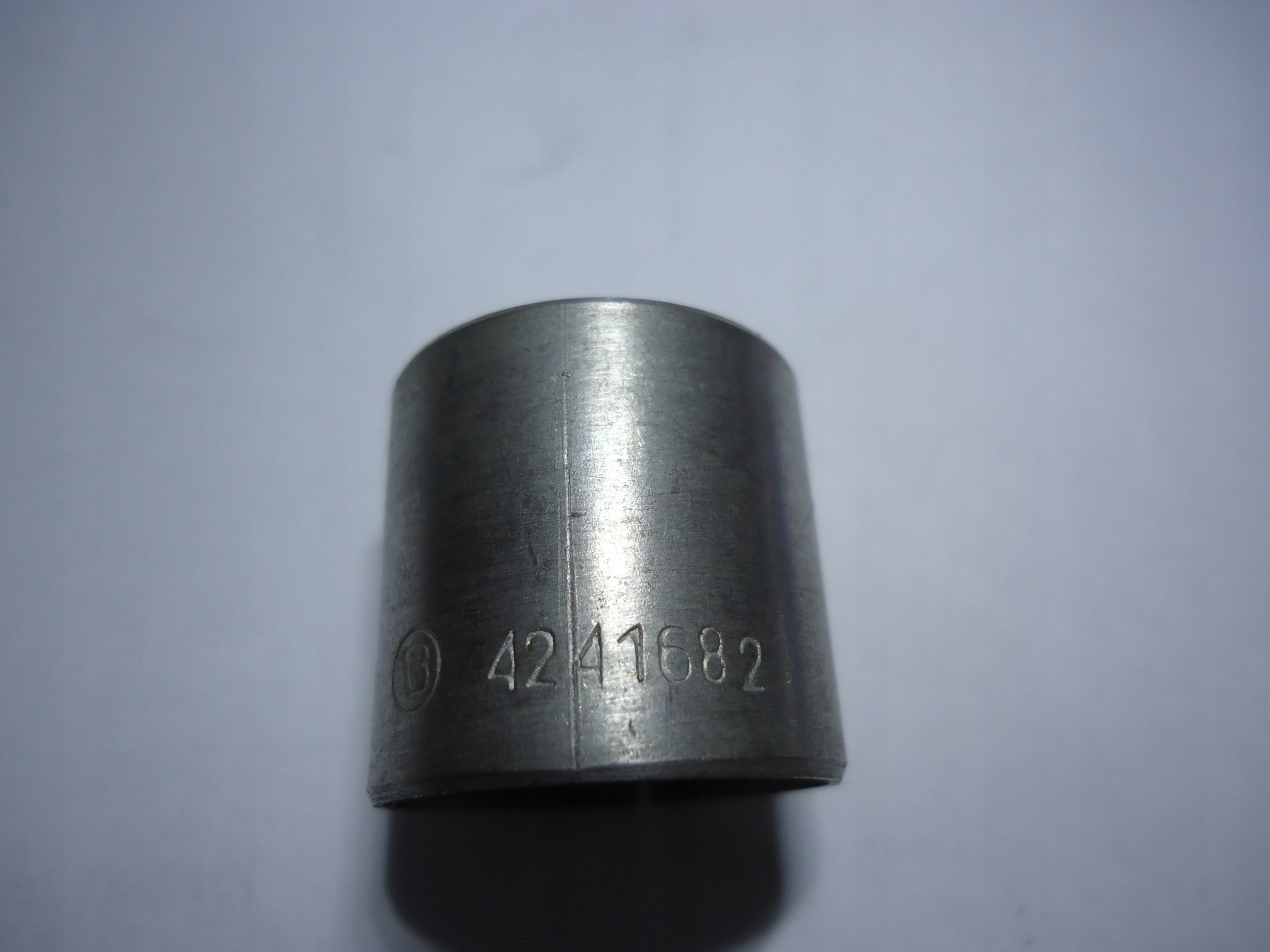 TULEJKA KORBOWODU Fiat 126p CINQUECEN 700-4241682 Producent części Fiat OE