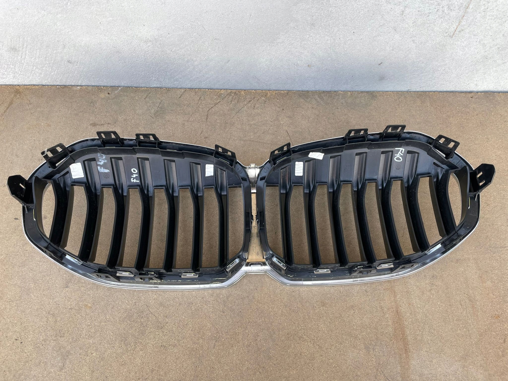 BMW 1 F40 Kühlergrill FRONTGRILL Kühlergitter - Thumbnail 6