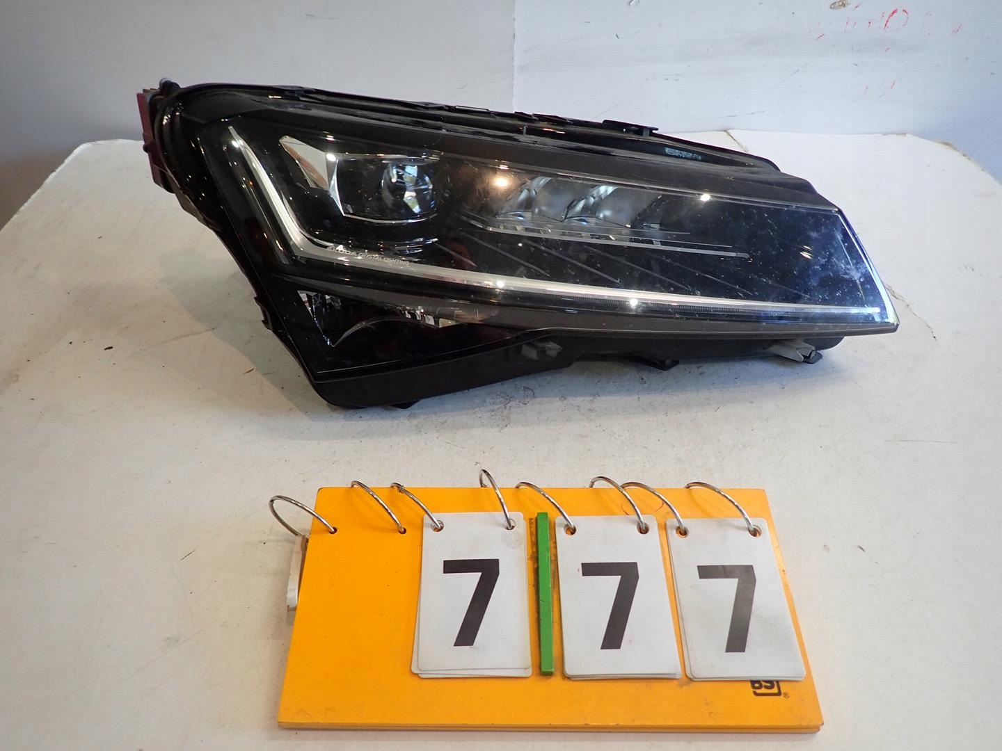 light front front right SKODA SUPERB III LIFT 2019- FULL LED 3V1941016D