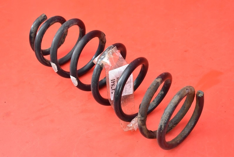 spring rear part rear TOYOTA COROLLA VERSO 2 II 2.0 D-4D 116 KM 01-06