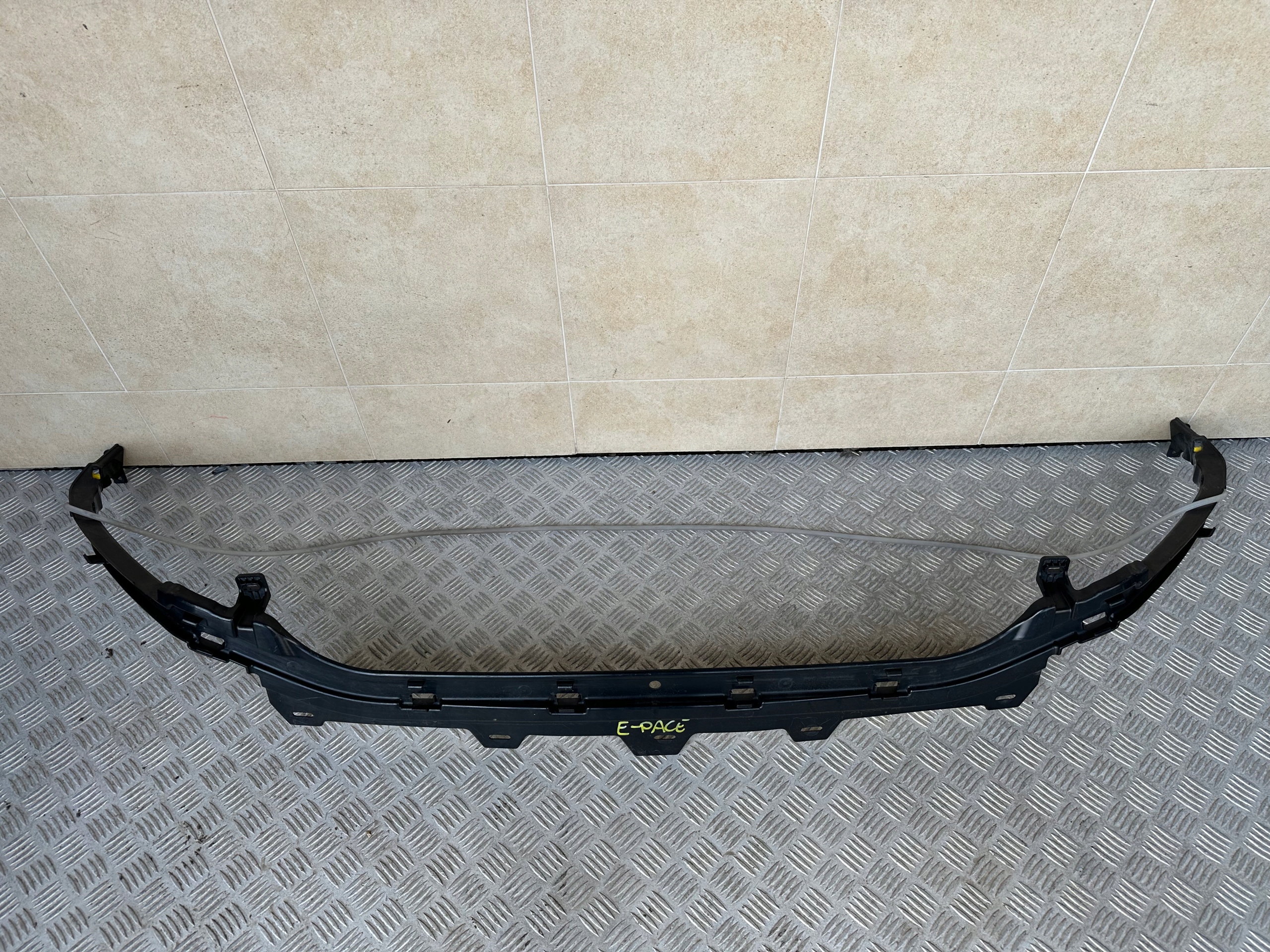 ABSORBER Nárazníka Predného JAGUAR E-PACE