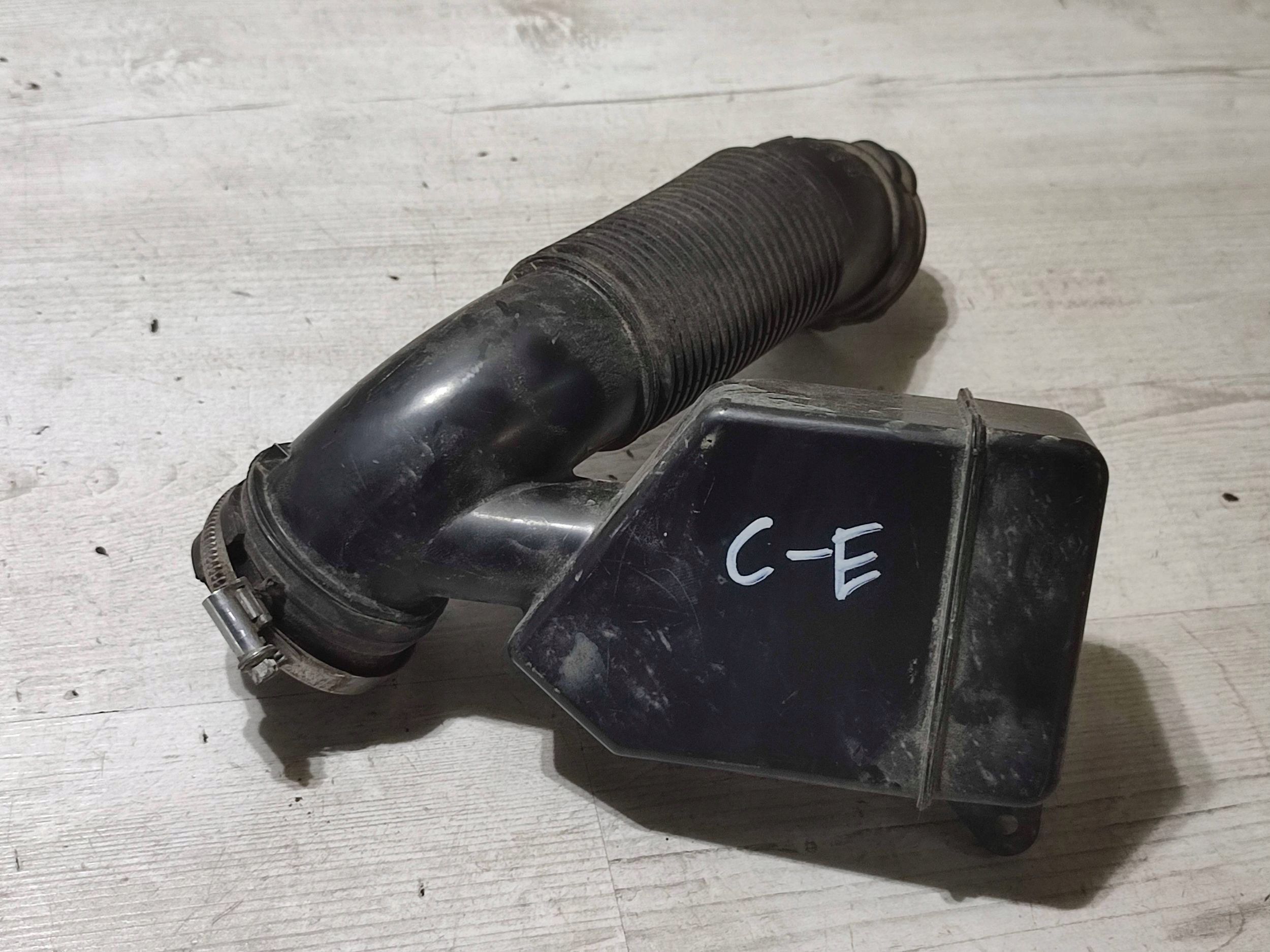 Opel Corsa E 2018 Prezonator air hose
