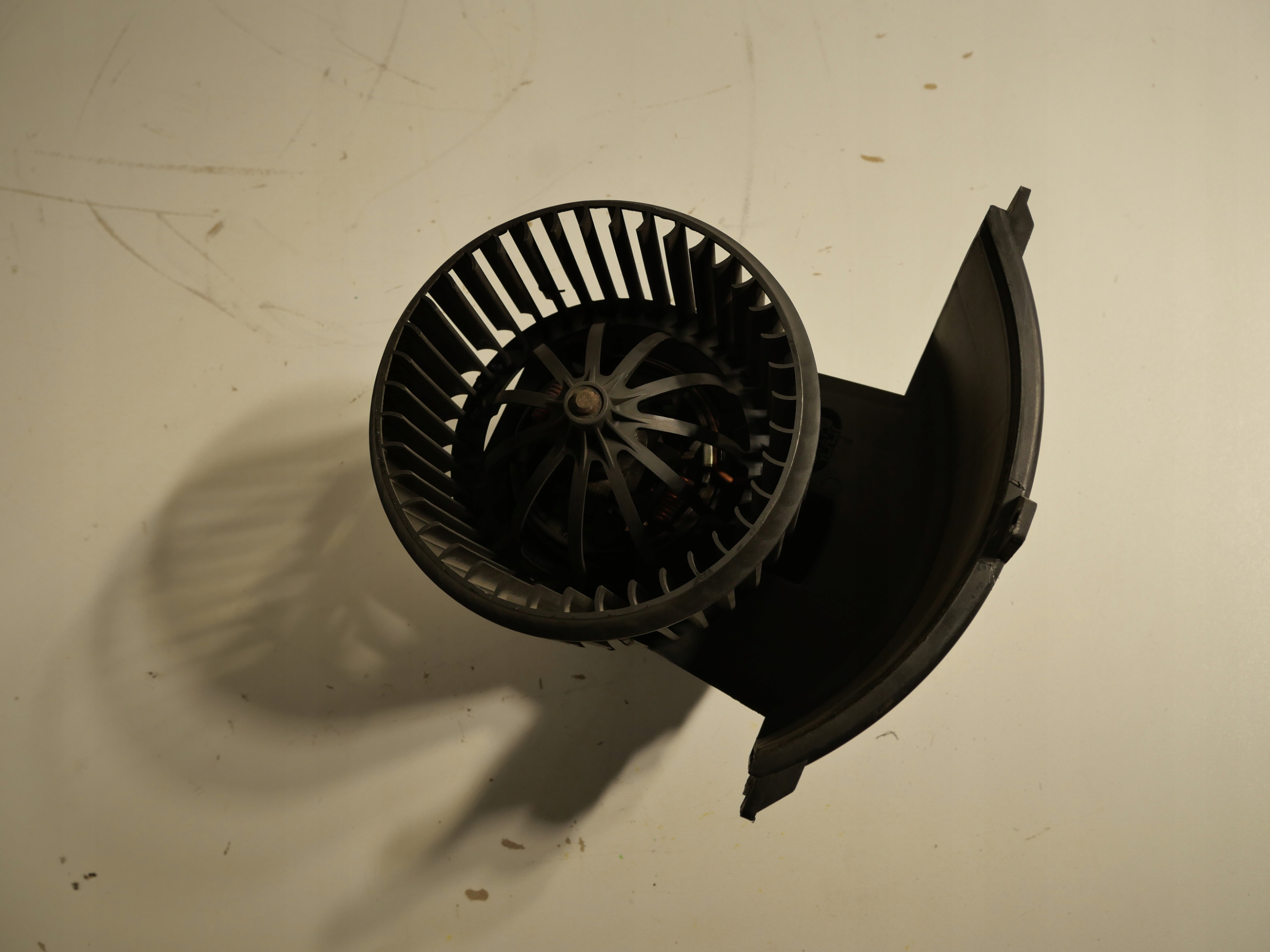 VW T5 ventilátor topení 7H1820021B