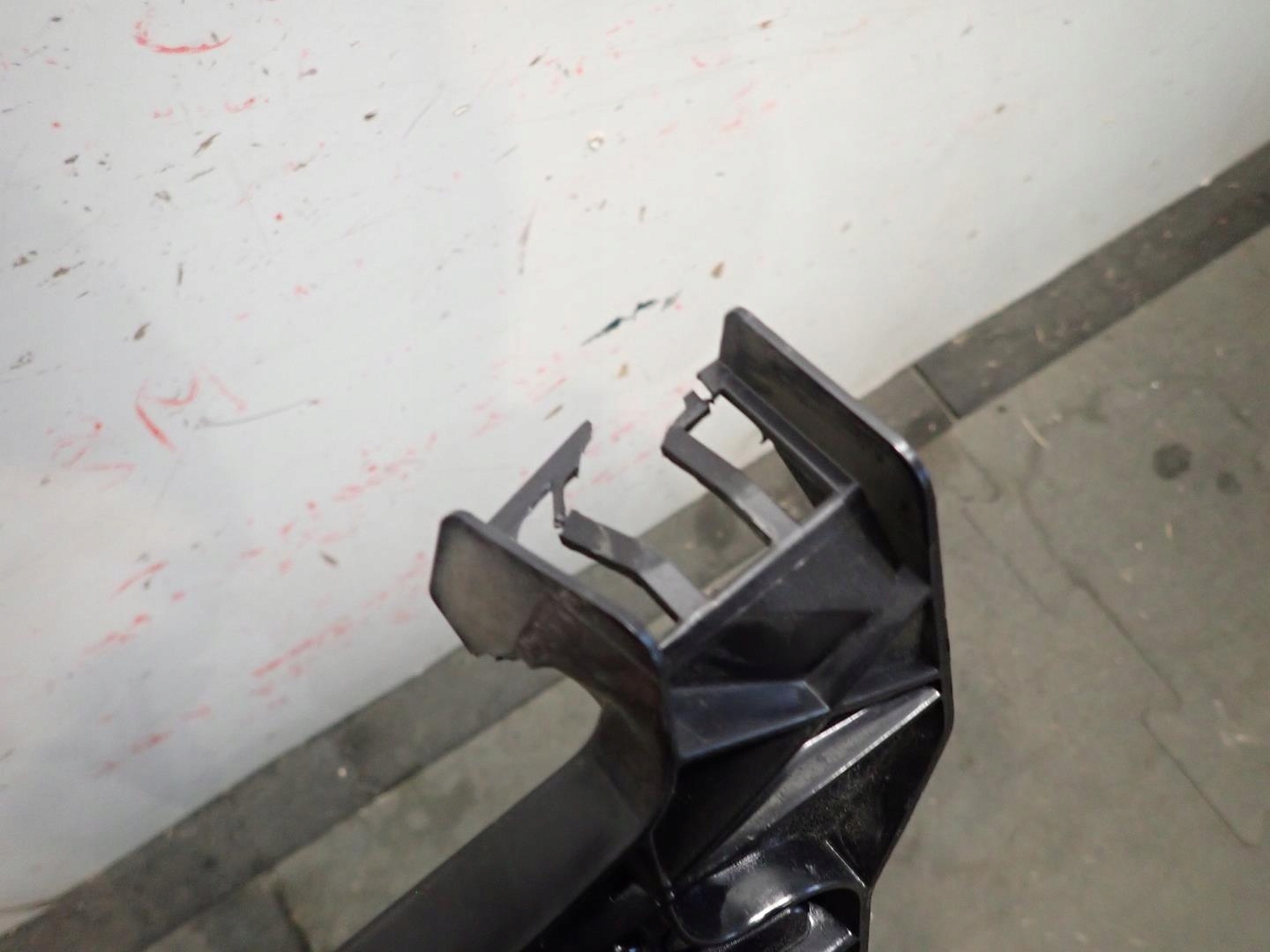 fender front front right OPEL ASTRA J IV 2009