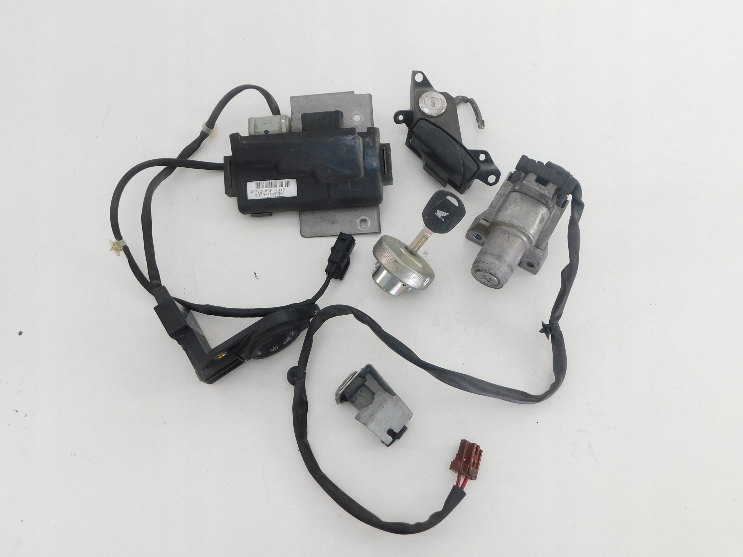 HONDA SWT 600 КЛЮЧ ЗАЖИГАНИЯ ИММОБИЛАЙЗЕР