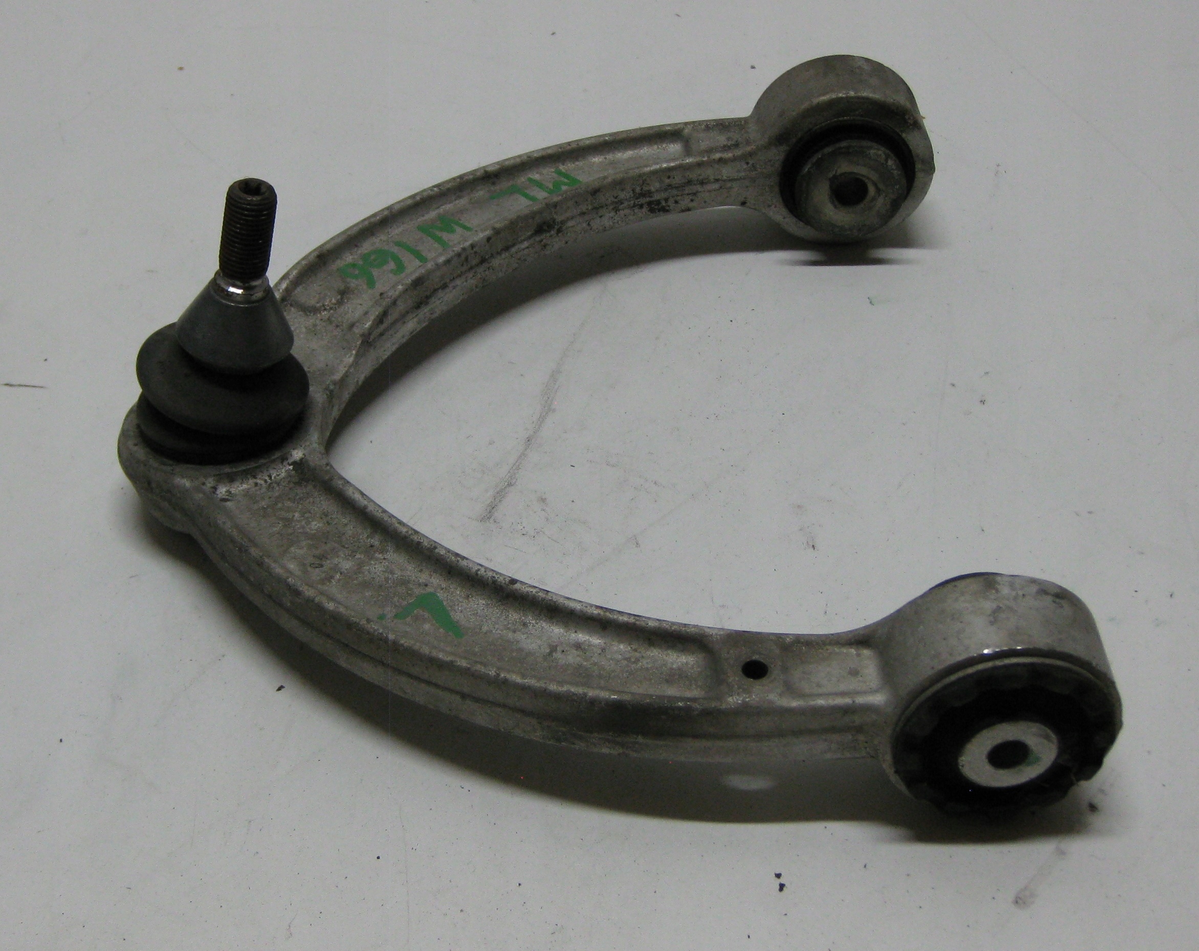 Mercedes ML W166 arm left
