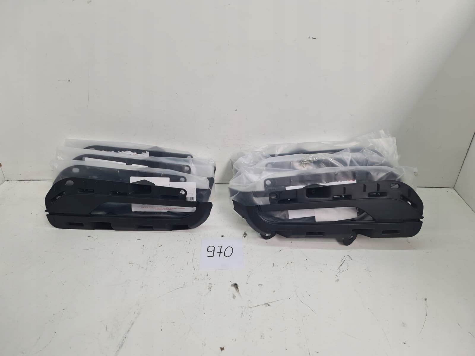 4253698 - КРЕПЛЕНИЕ РАМЫ ЛЕВЫЙ И ПРАВЫЙ FIAT TALENTO