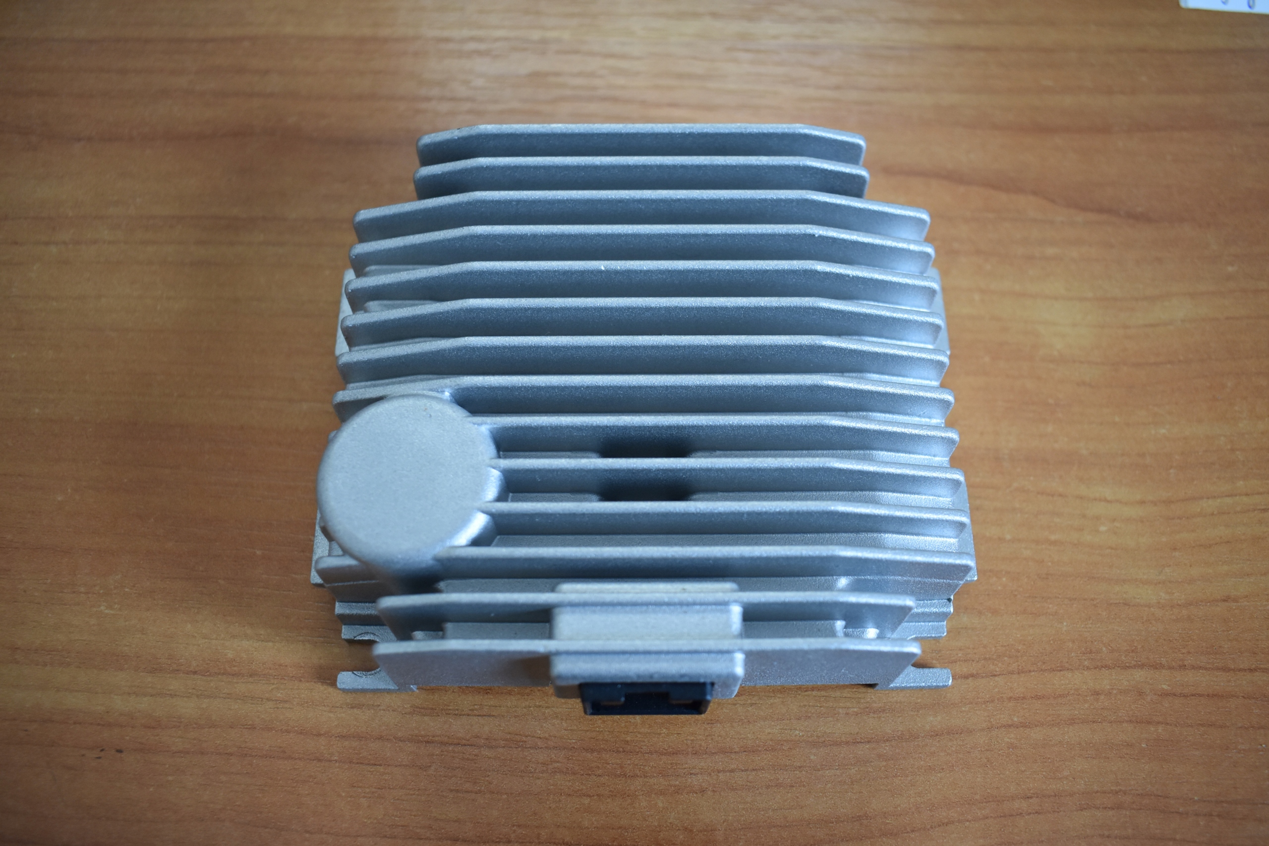 IDEALNY modulo GENERATOR DZWIEKU PORSCHE AUDI 1