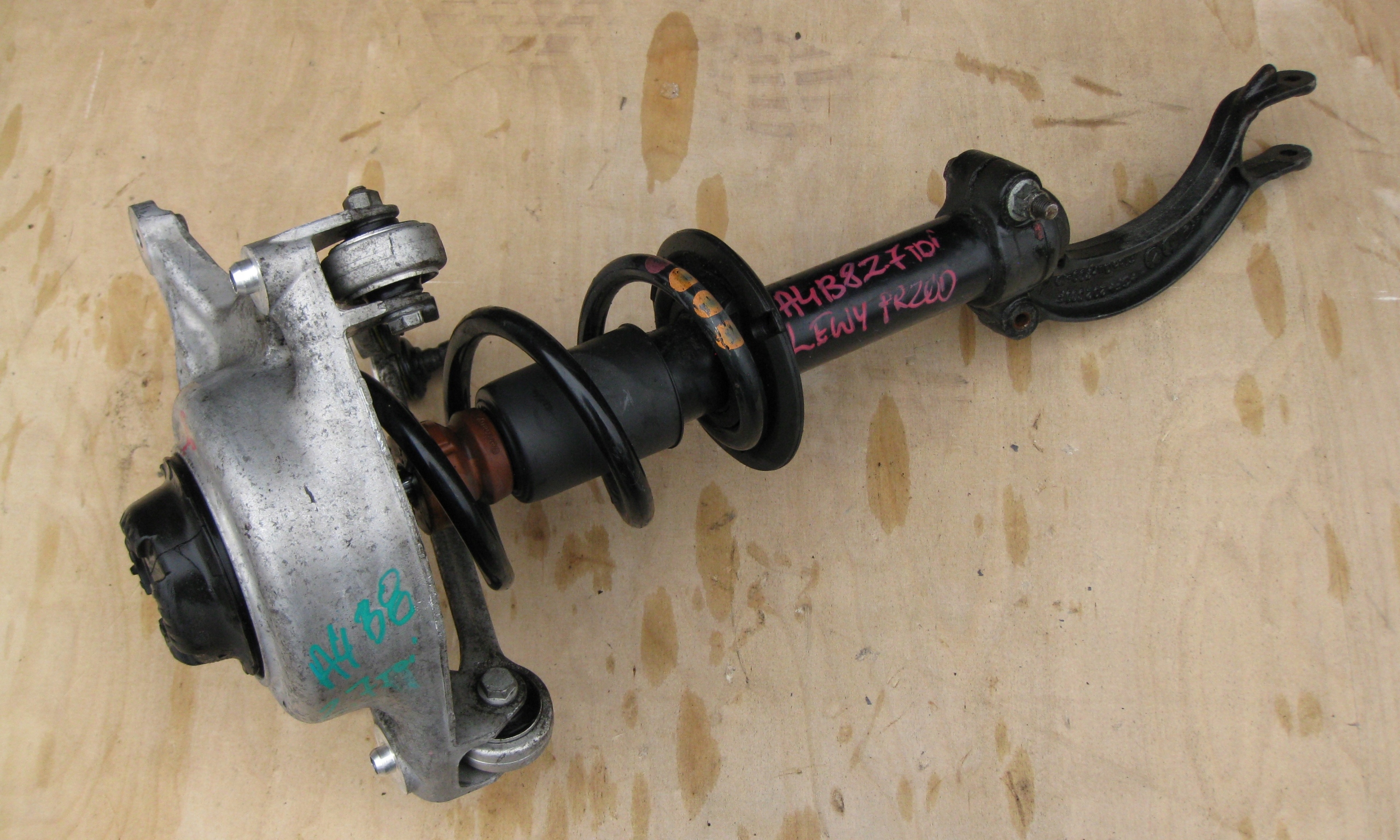 AUDI A4B8 shock absorber MCPERSON left front 8T0413031AF