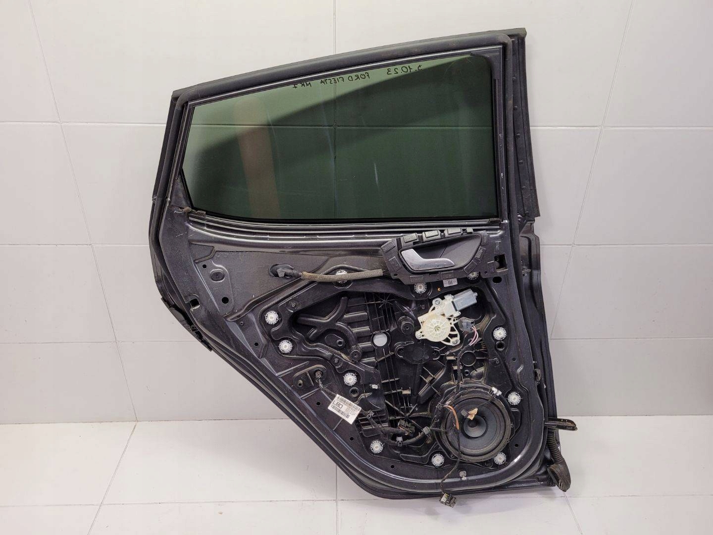 ajtó far bal strona Ford Fiesta 7 2019