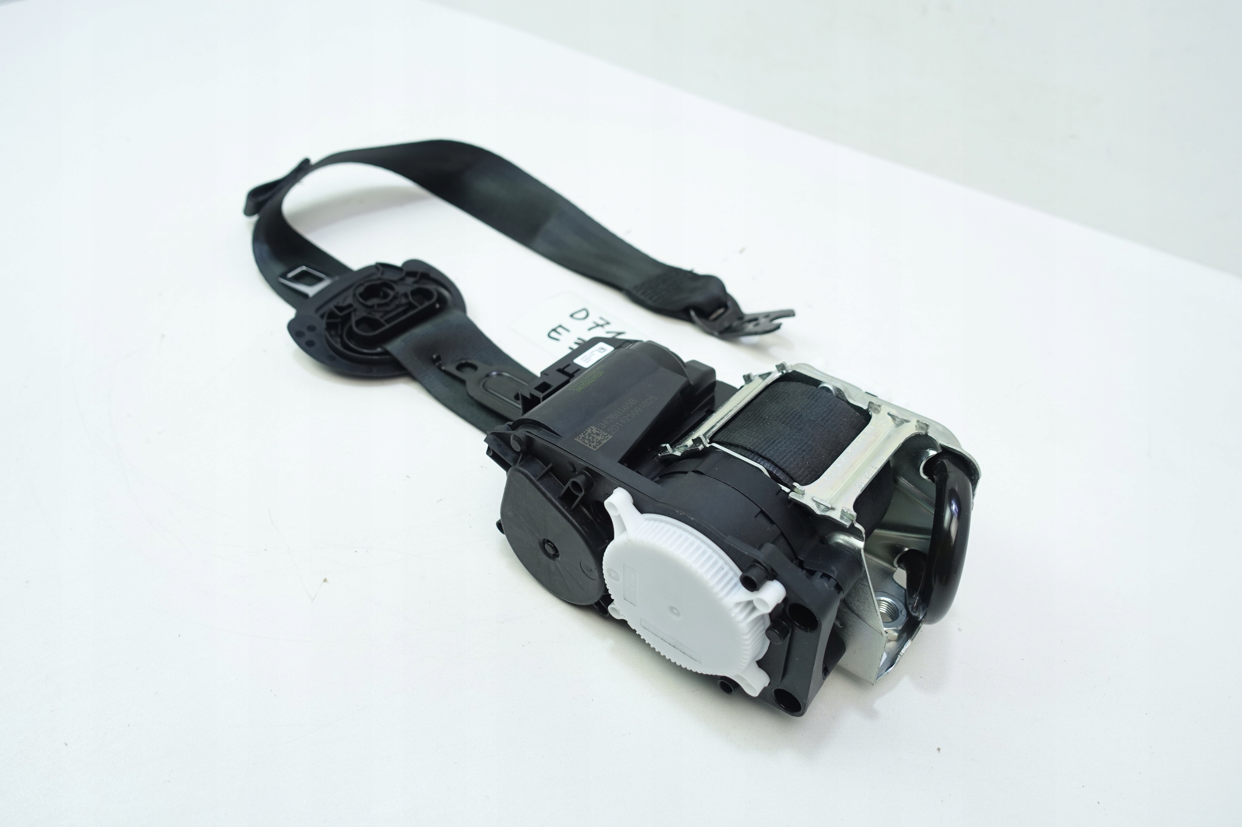 tension belt safety left front AUDI A3 8Y 20