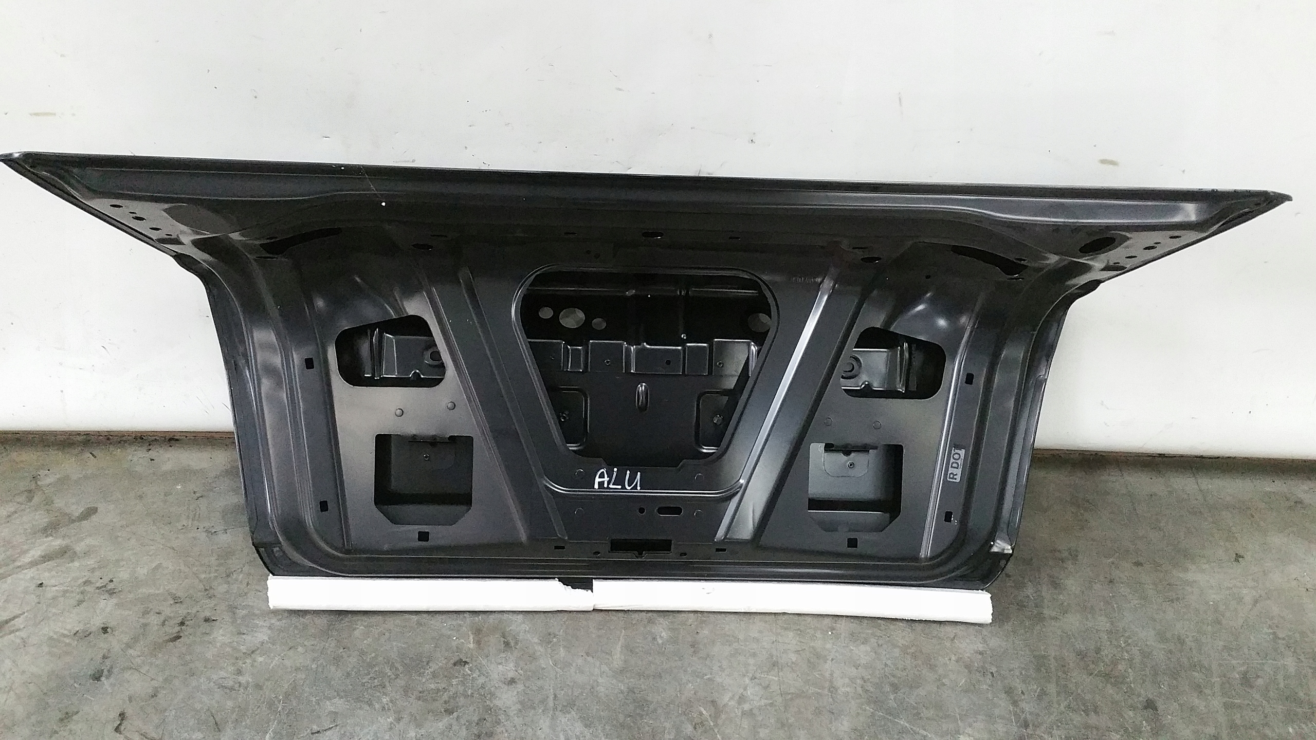 kapota kufru Volvo S60