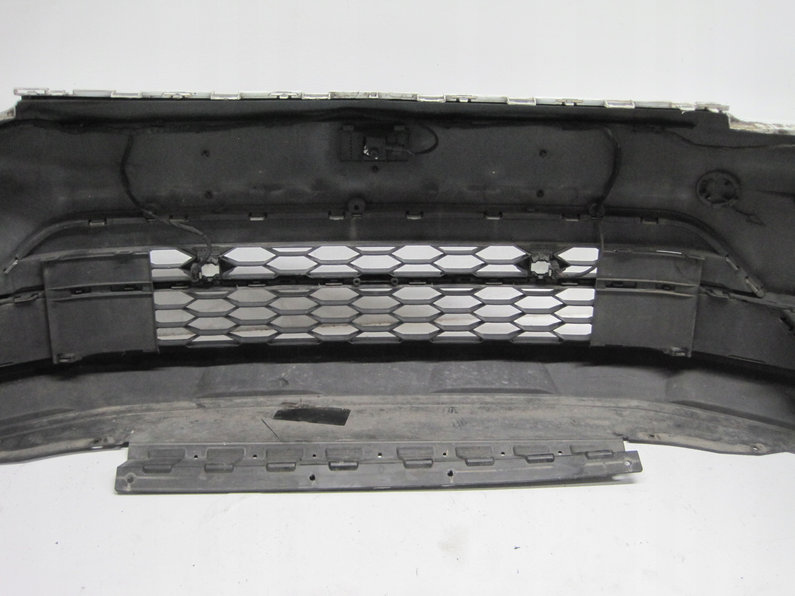 Frontstoßstange VW TIGUAN 5NA 4 PDC 17R vorne