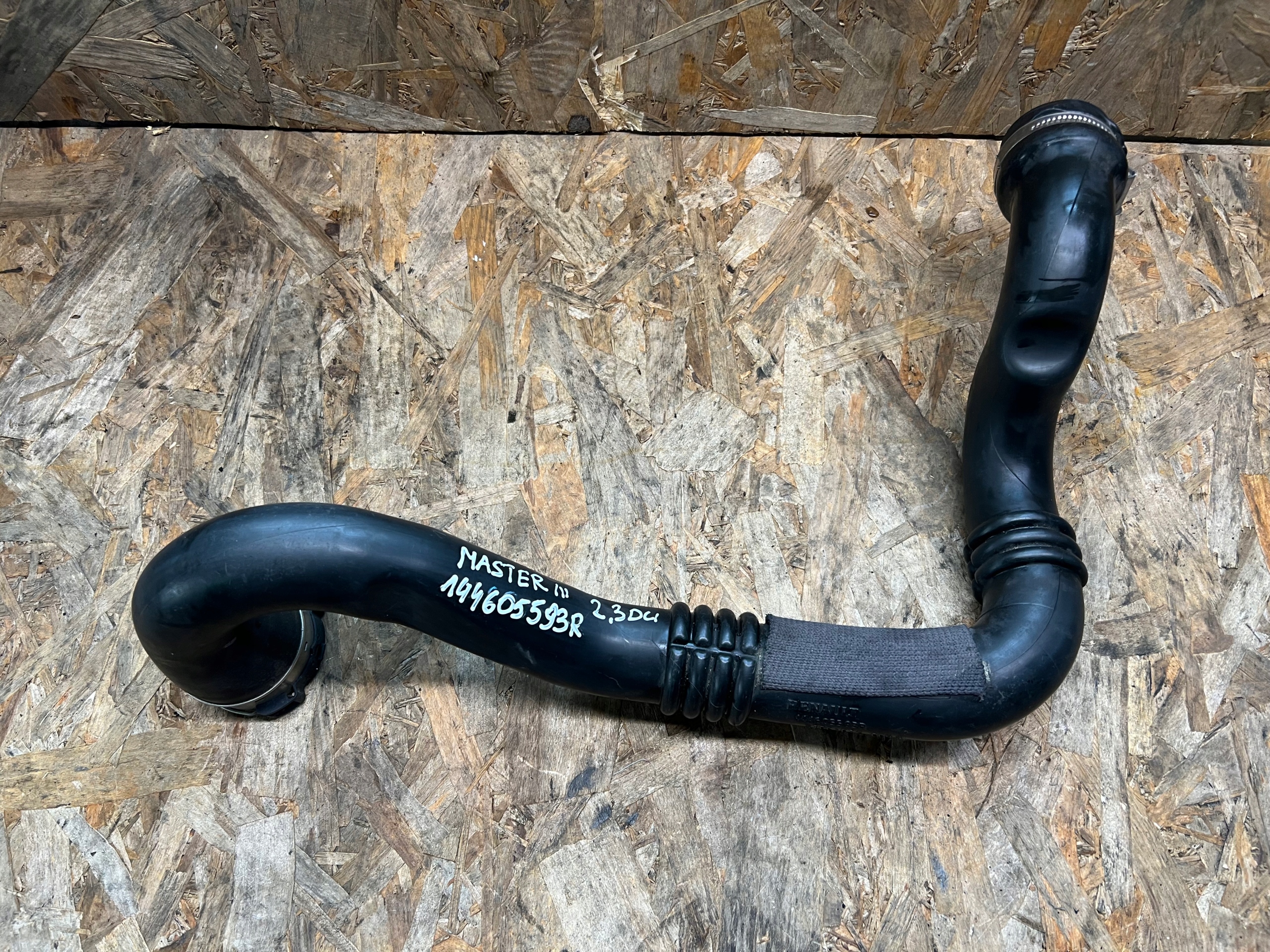 pipe hose air hose RENAULT MASTER III MOVANO 2.3DCI