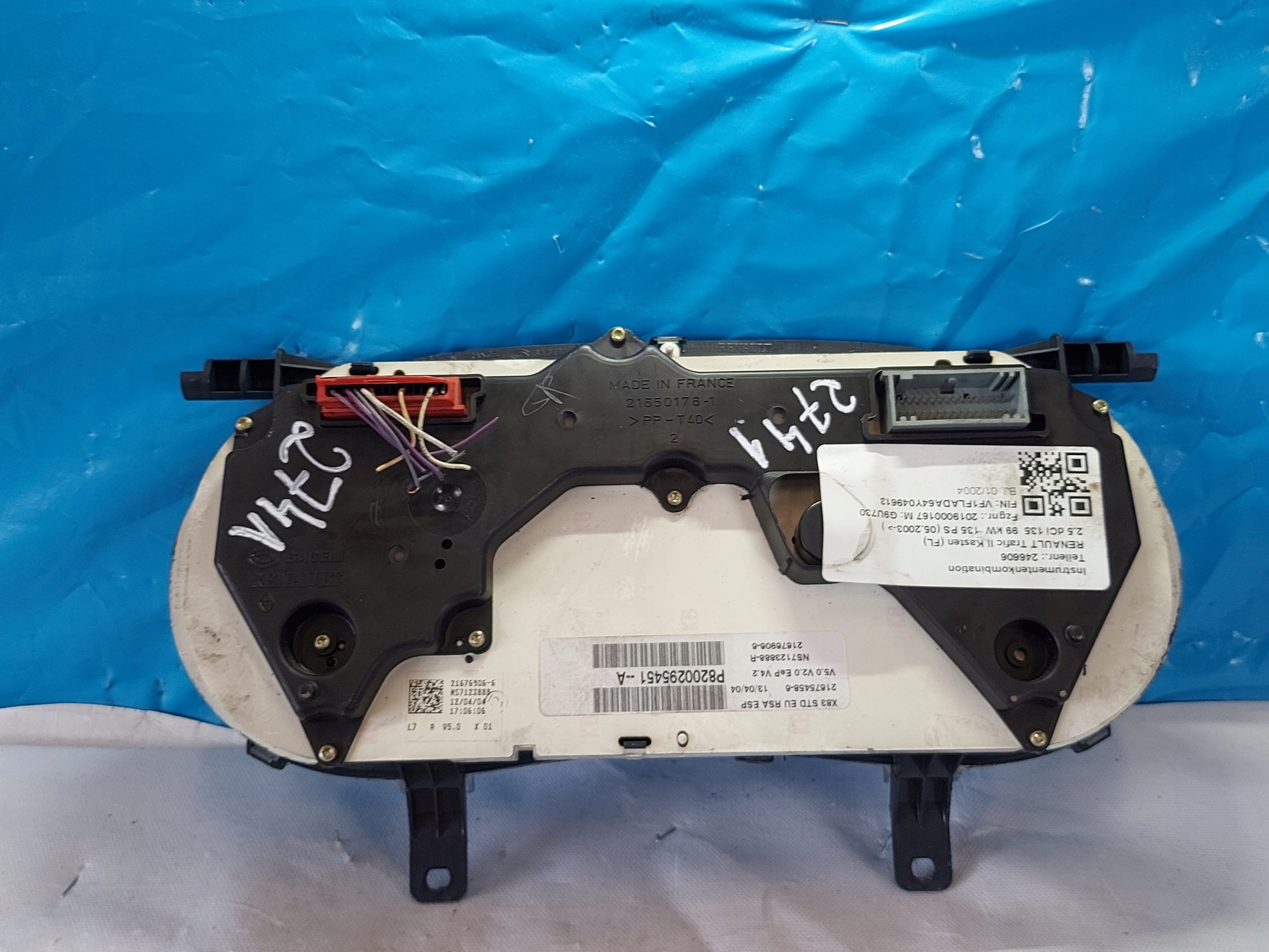 dials clock RENAULT TRAFIC 2.5 DCI P8200295451A