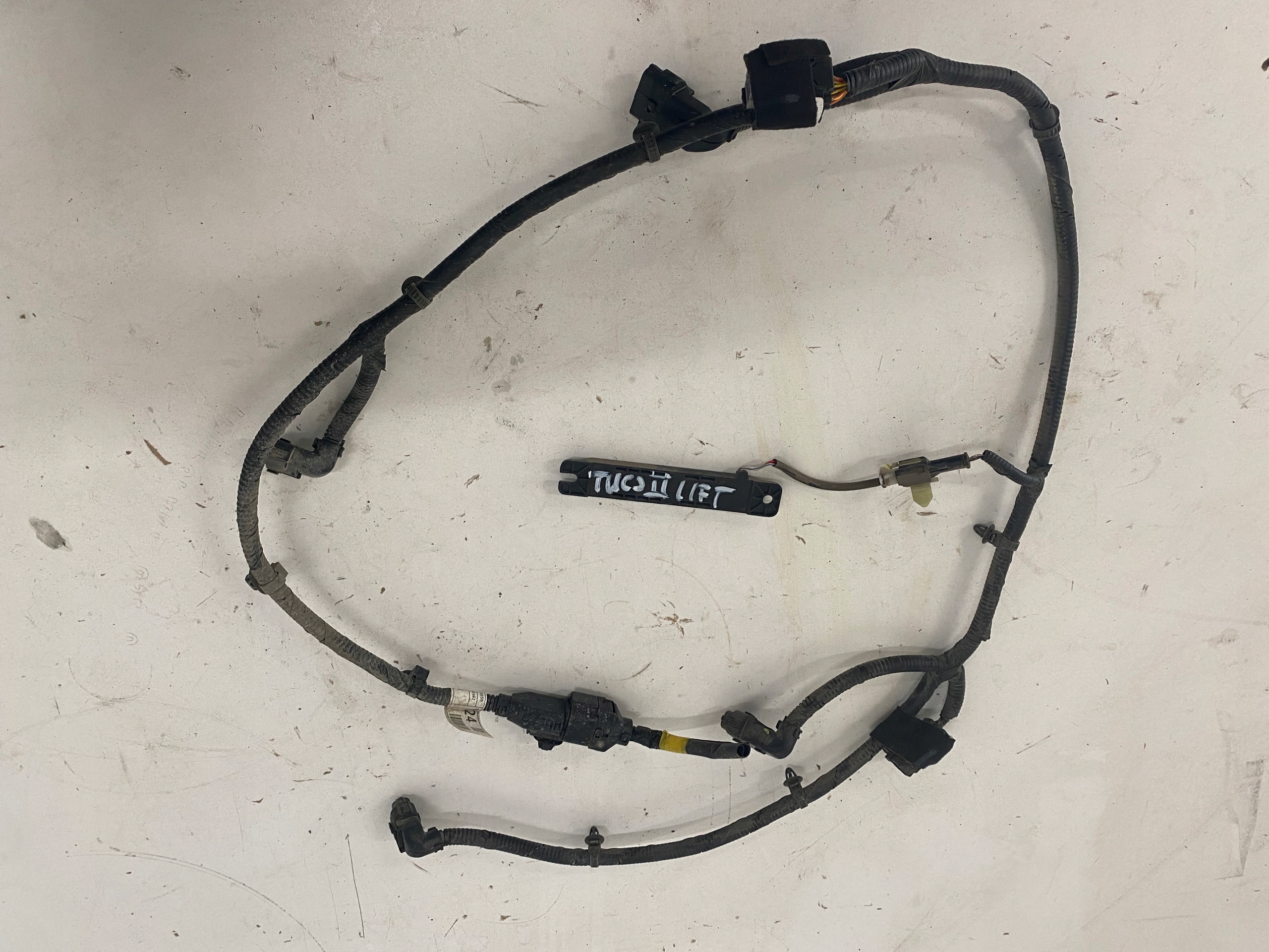 91880-D7540 - HYUNDAI TUCSON II УСТАНОВКА PDC ЖГУТ ПРОВОДОВ БАМПЕРА