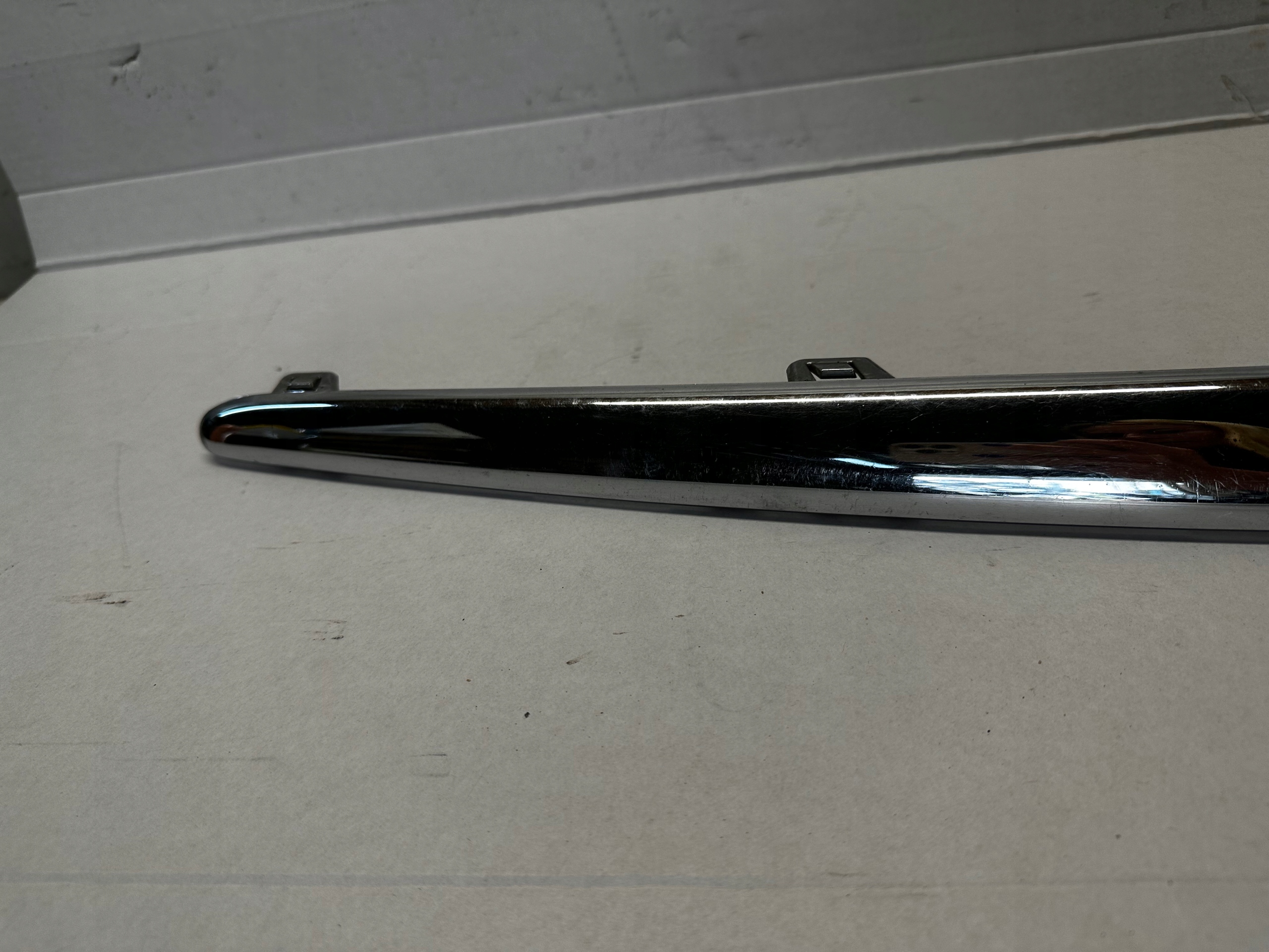 CHROM ZDERZAKA PRZÓD LEWY JAGUAR S-TYPE Numer katalogowy części XR8317C753AA