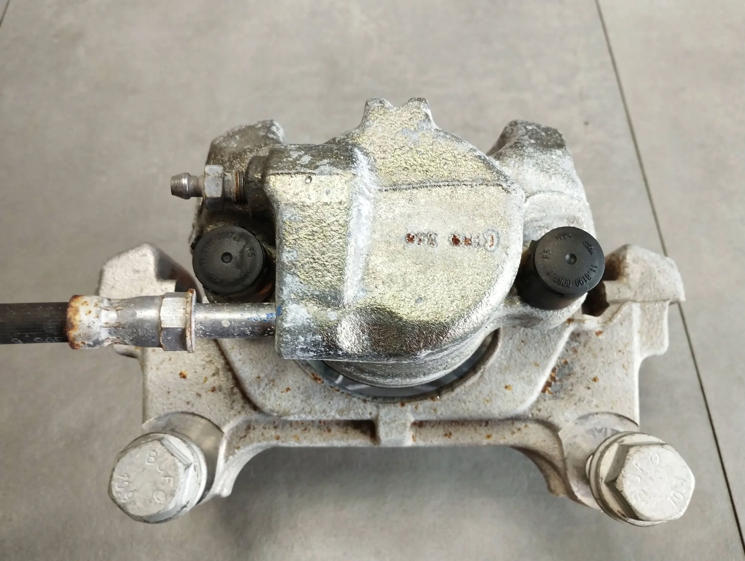 Audi A5 Sportback 8TA 2.0 TDI caliper right front