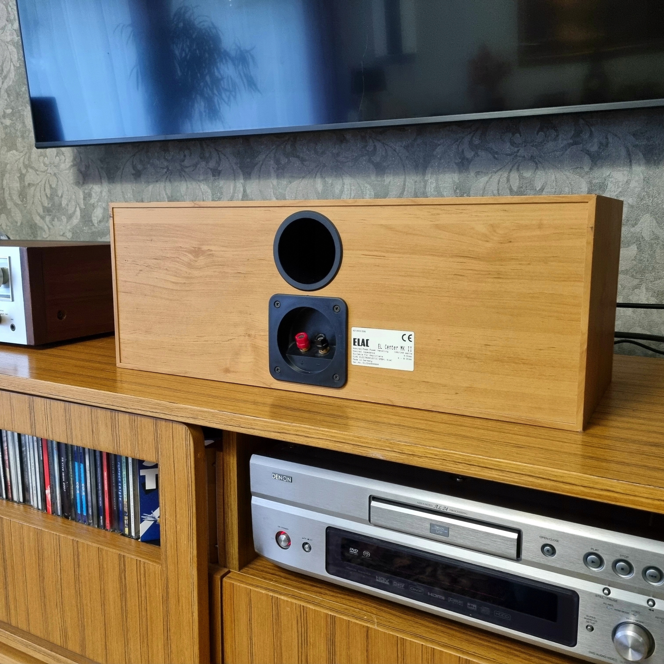 Elac EL Center MK II Model EL MK II